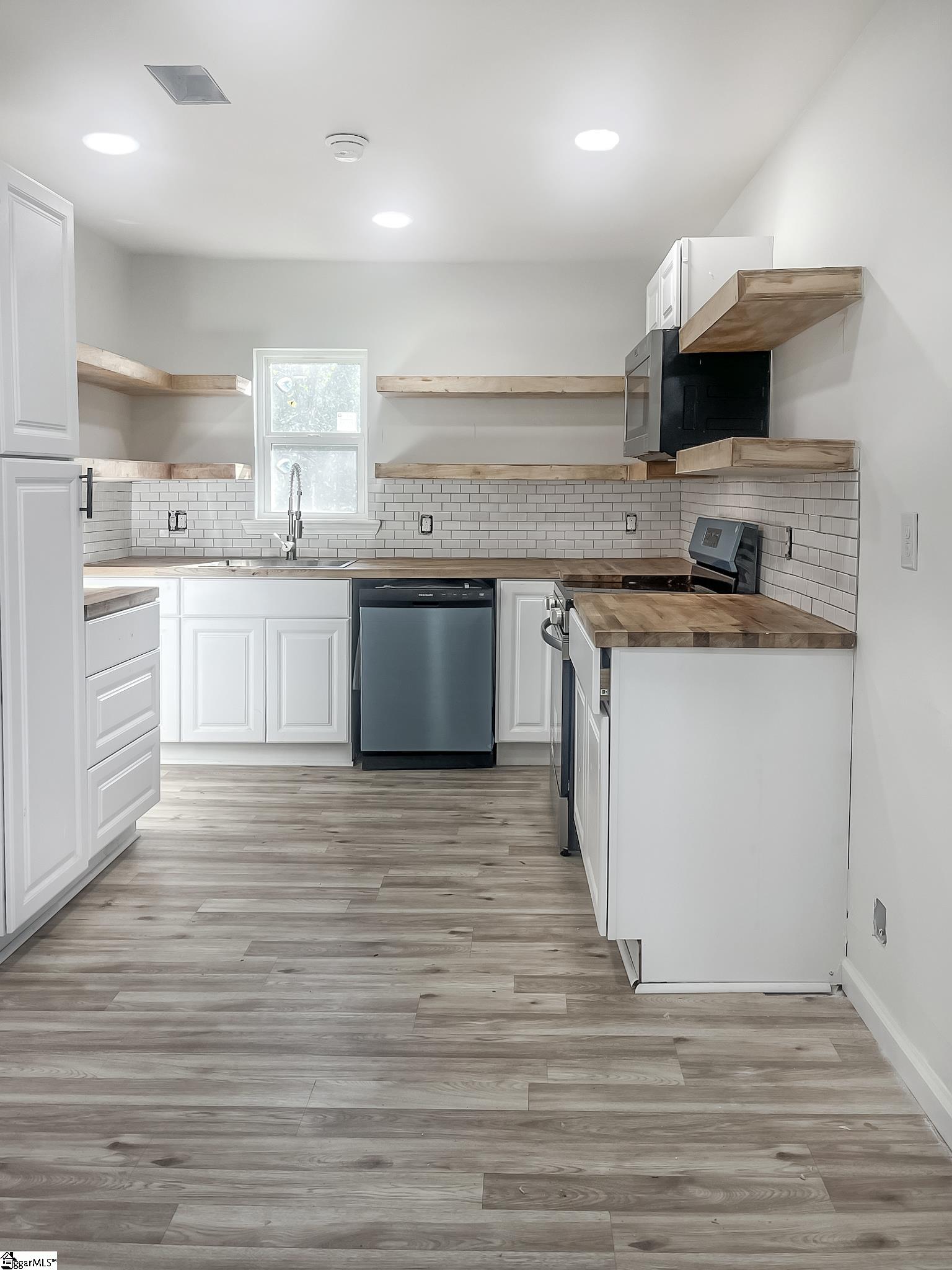 103 Sunset, Laurens, South Carolina image 13