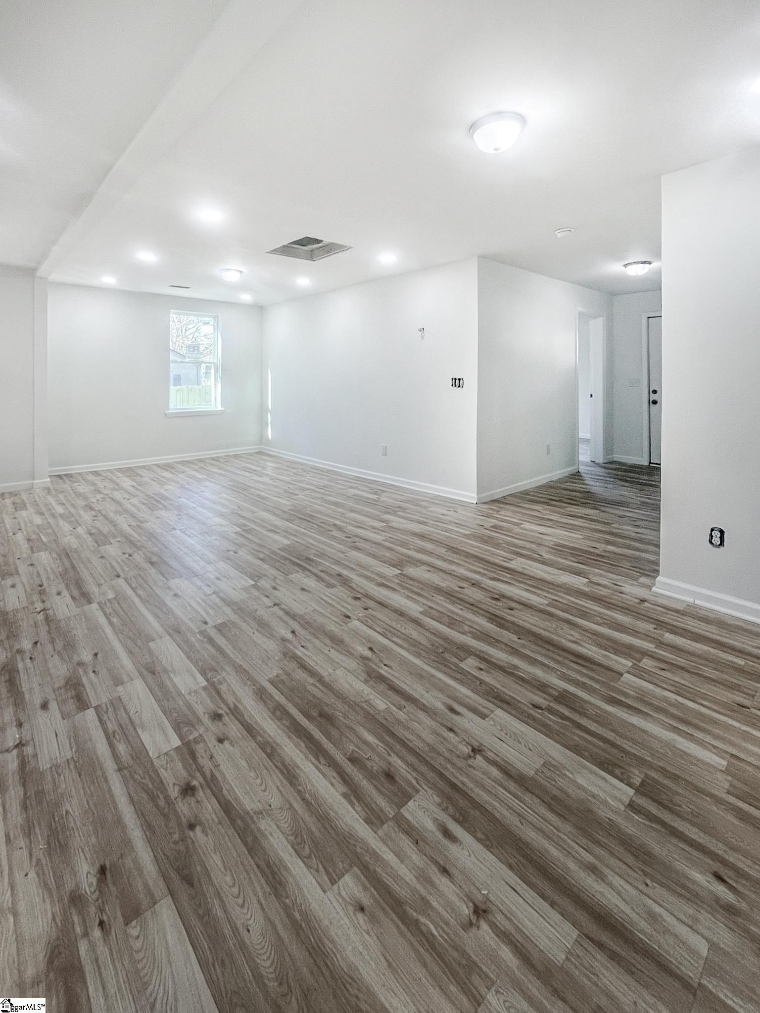 103 Sunset, Laurens, South Carolina image 7