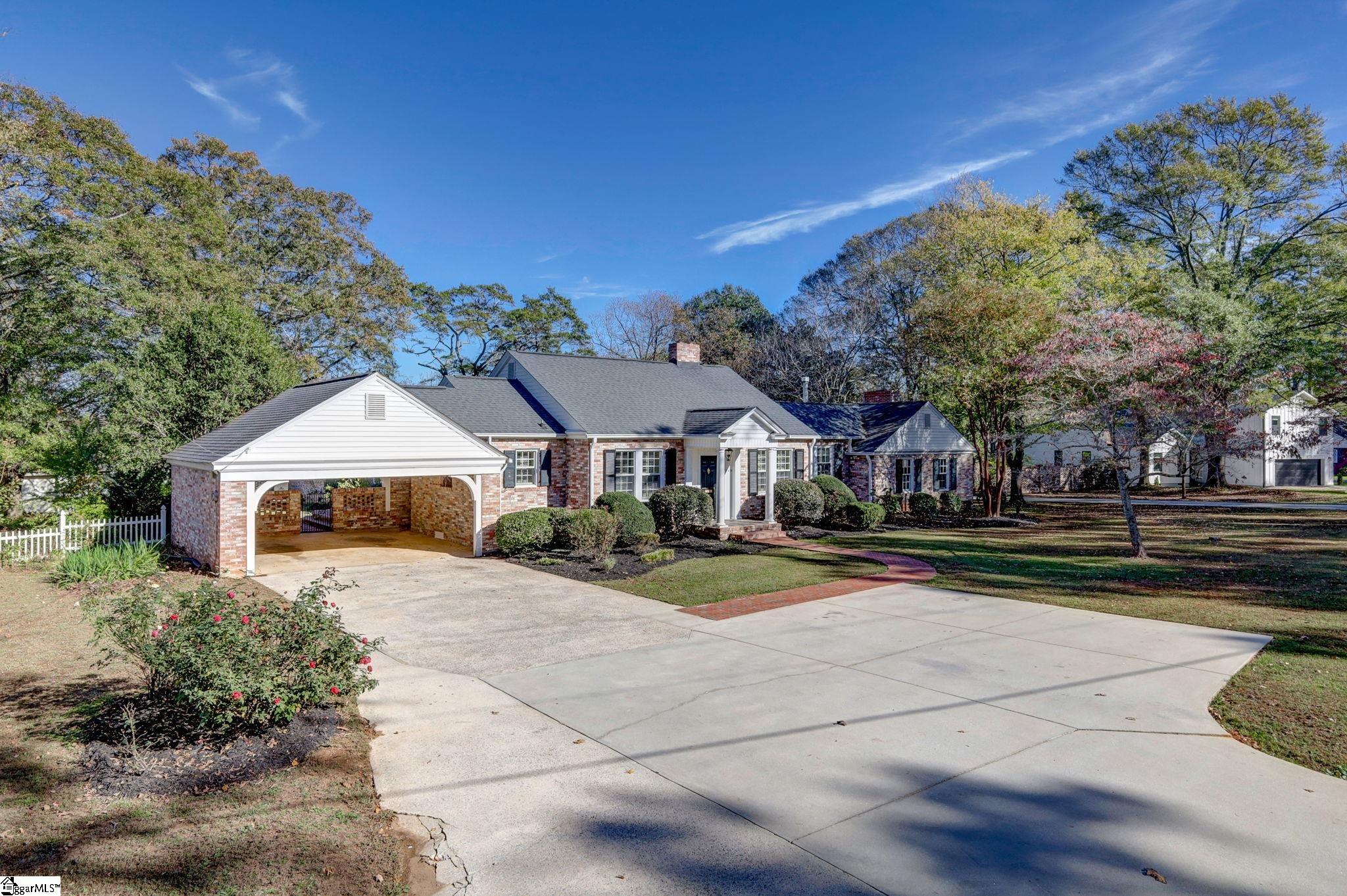 219 S Hamilton Street Williamston, SC 29697
