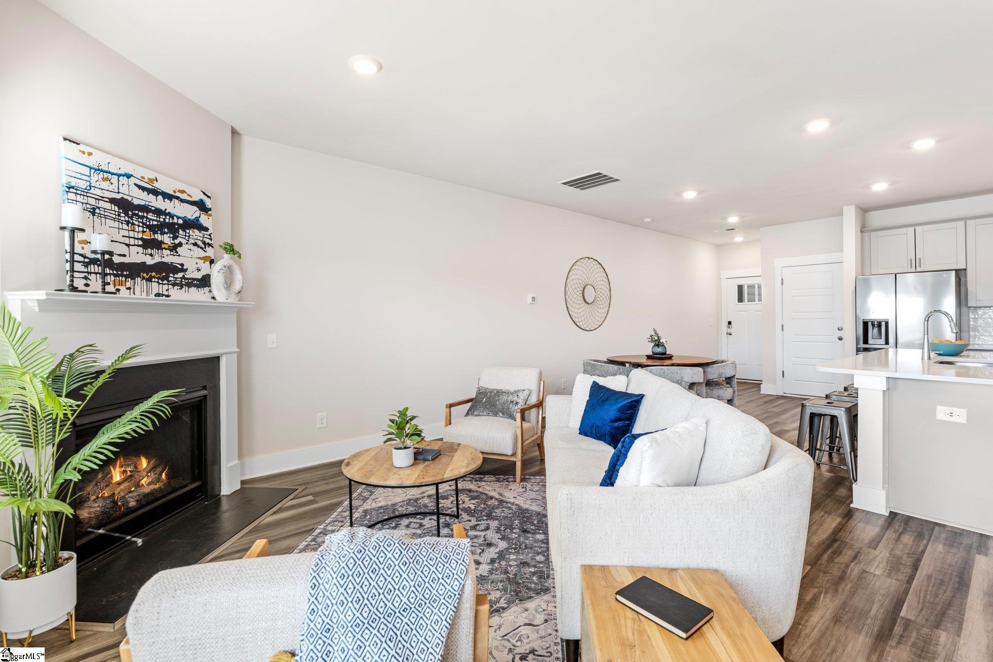 157 Bromes, Greenville, South Carolina image 14