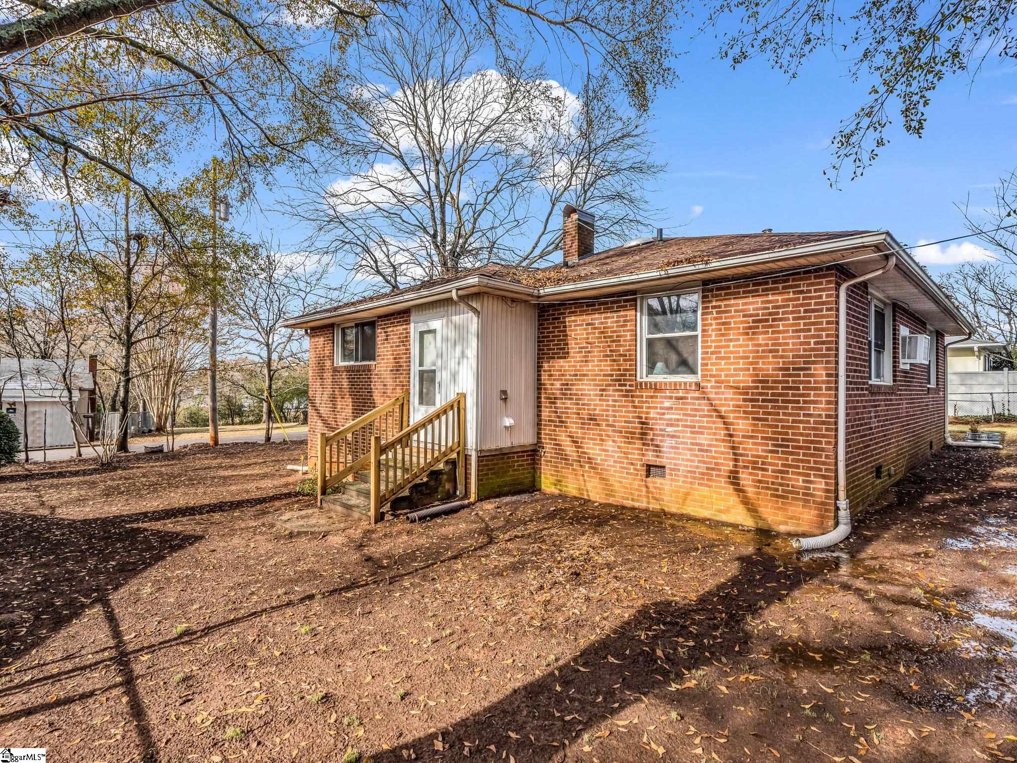 115 Hill, Forest City, North Carolina image 5
