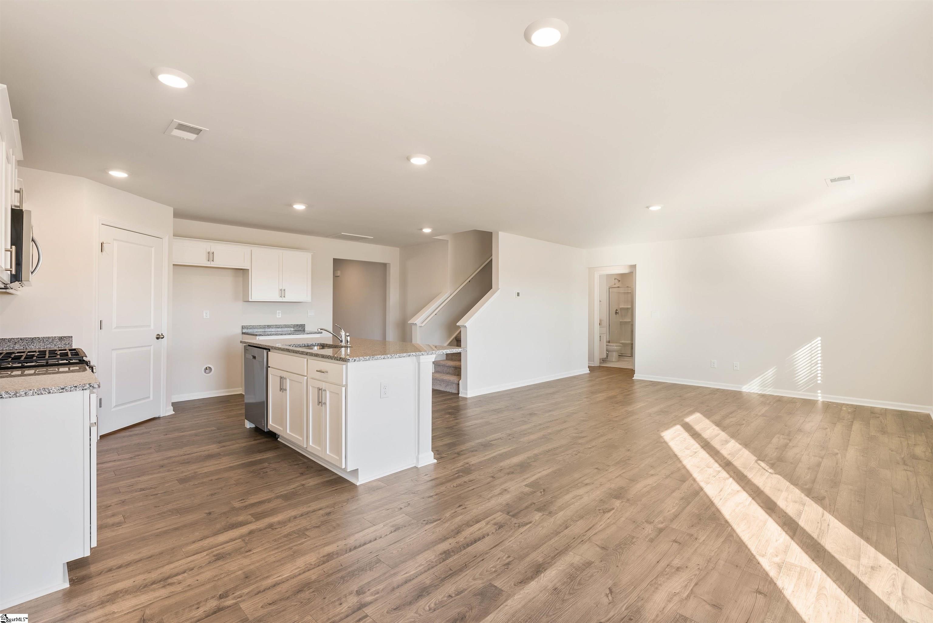 756 Wolverine, Woodruff, South Carolina image 15