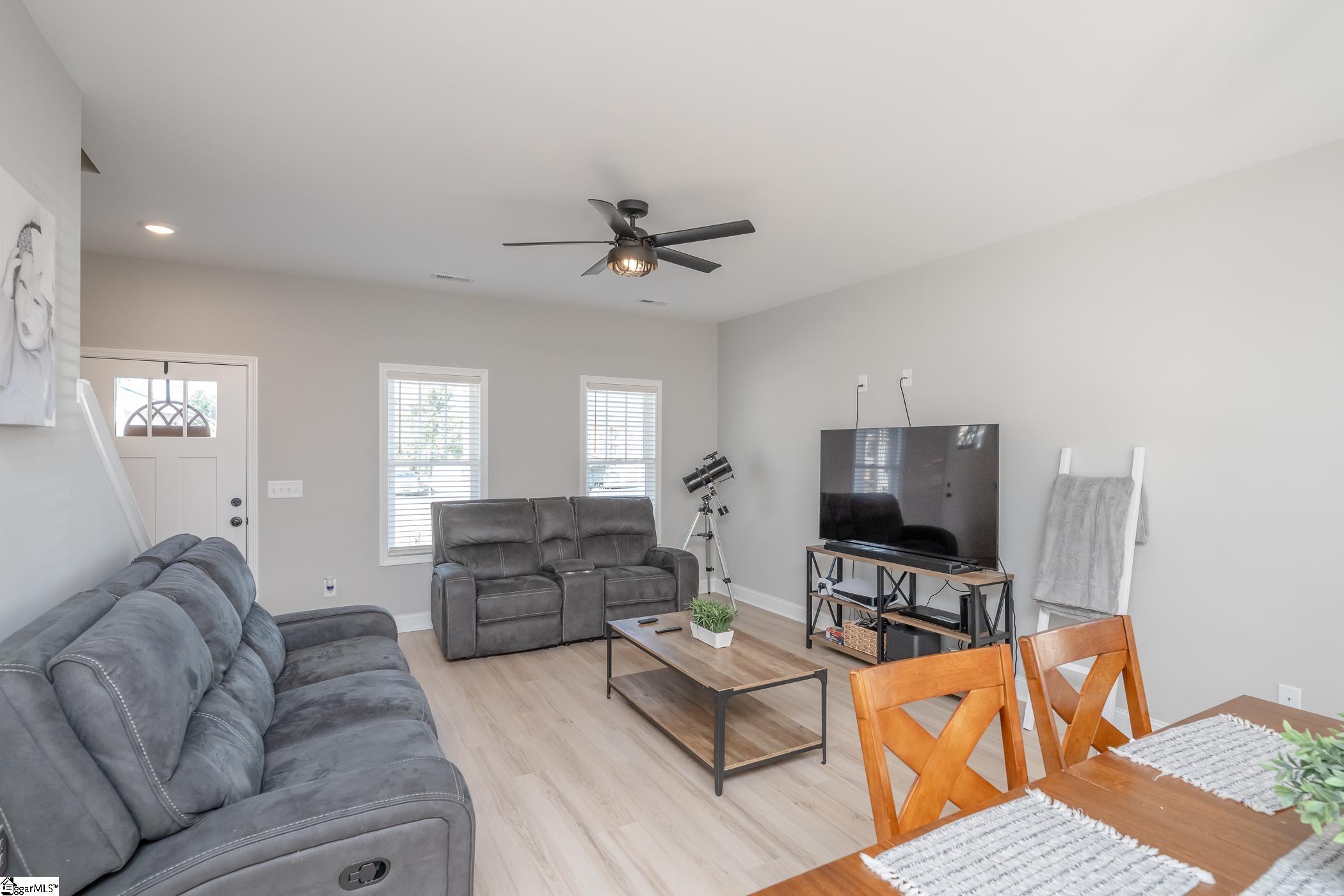 404 Holmes, Laurens, South Carolina image 5
