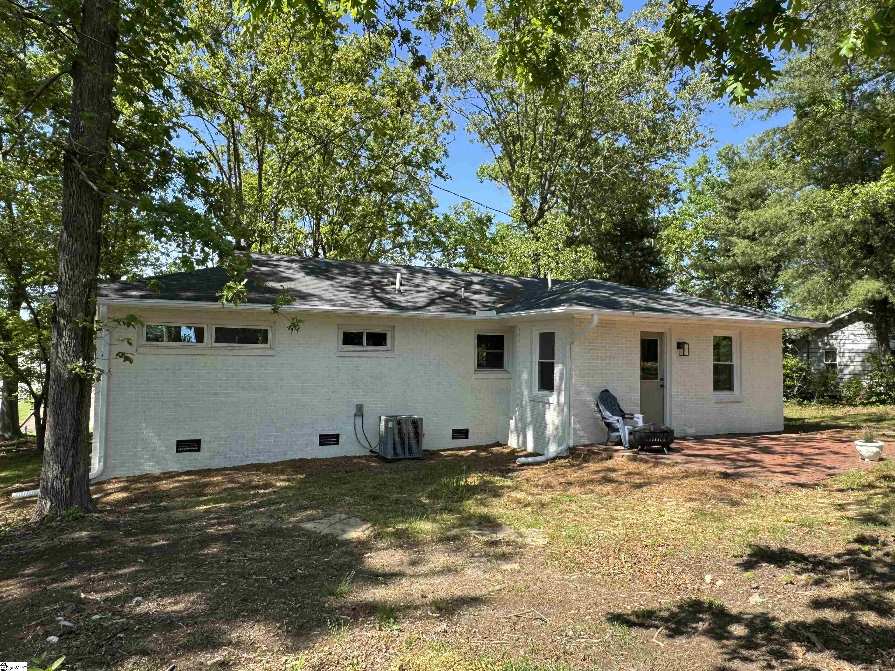 117 Johnson, Pickens, South Carolina image 4
