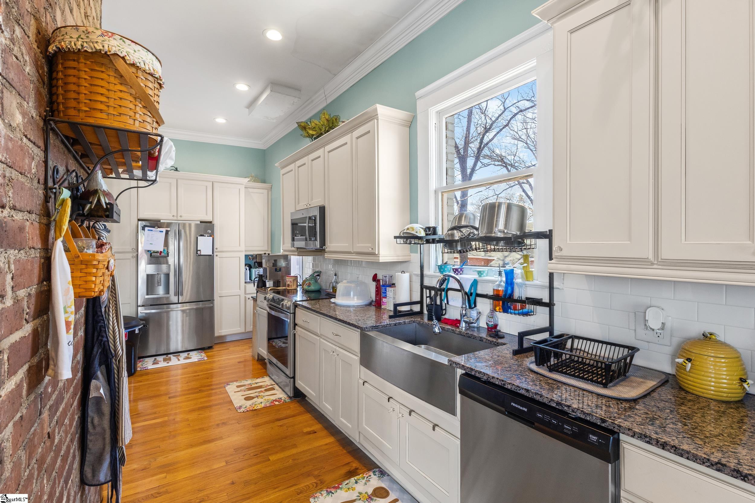 604 S Mcduffie, Anderson, South Carolina image 13
