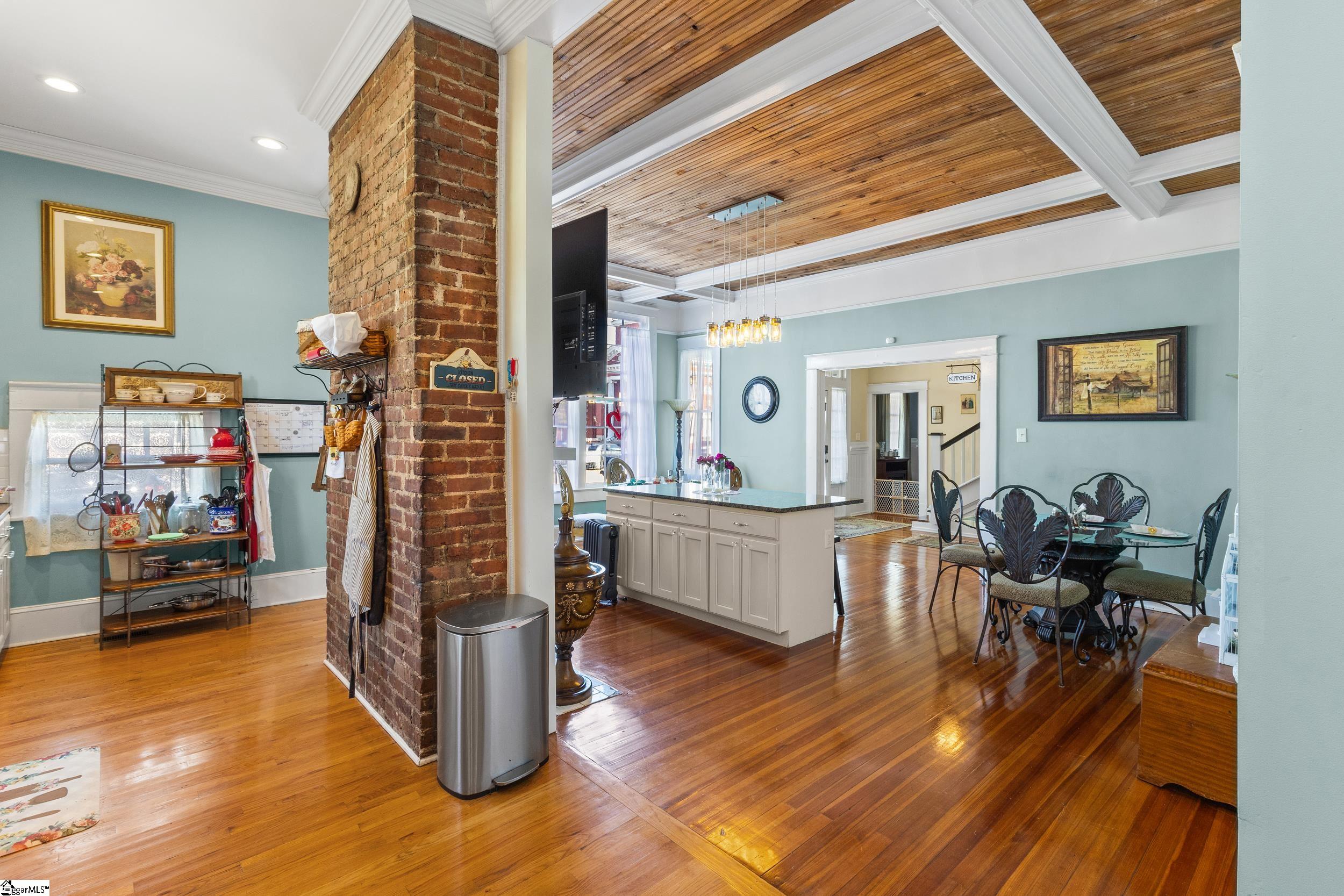 604 S Mcduffie, Anderson, South Carolina image 10