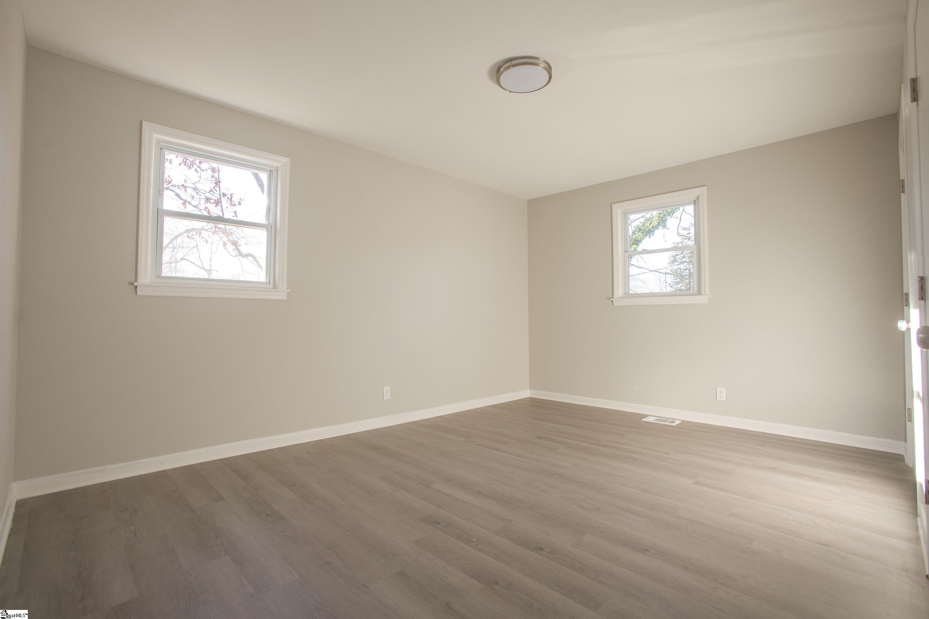 305 Kenmore, Piedmont, South Carolina image 22