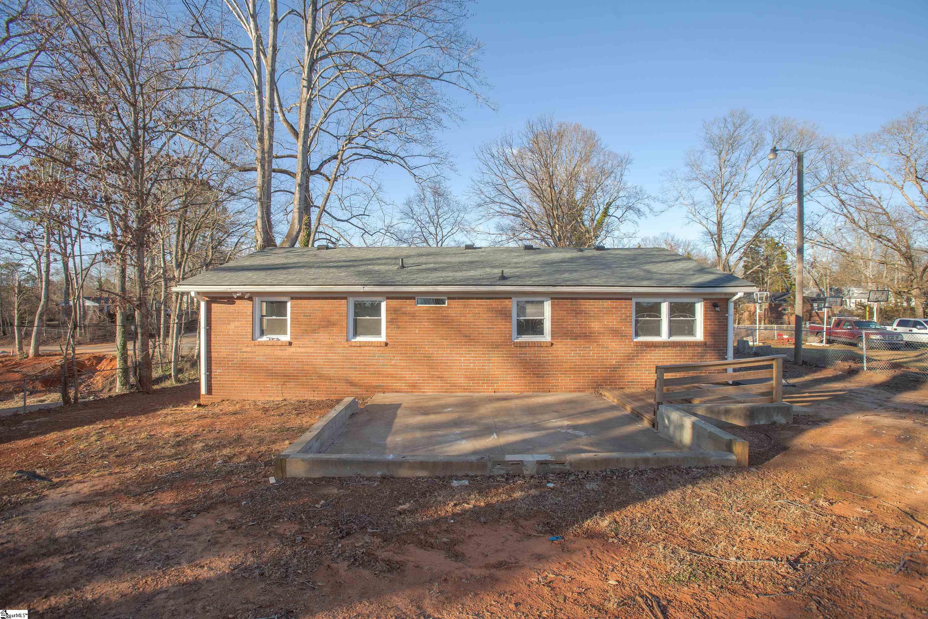 305 Kenmore, Piedmont, South Carolina image 27