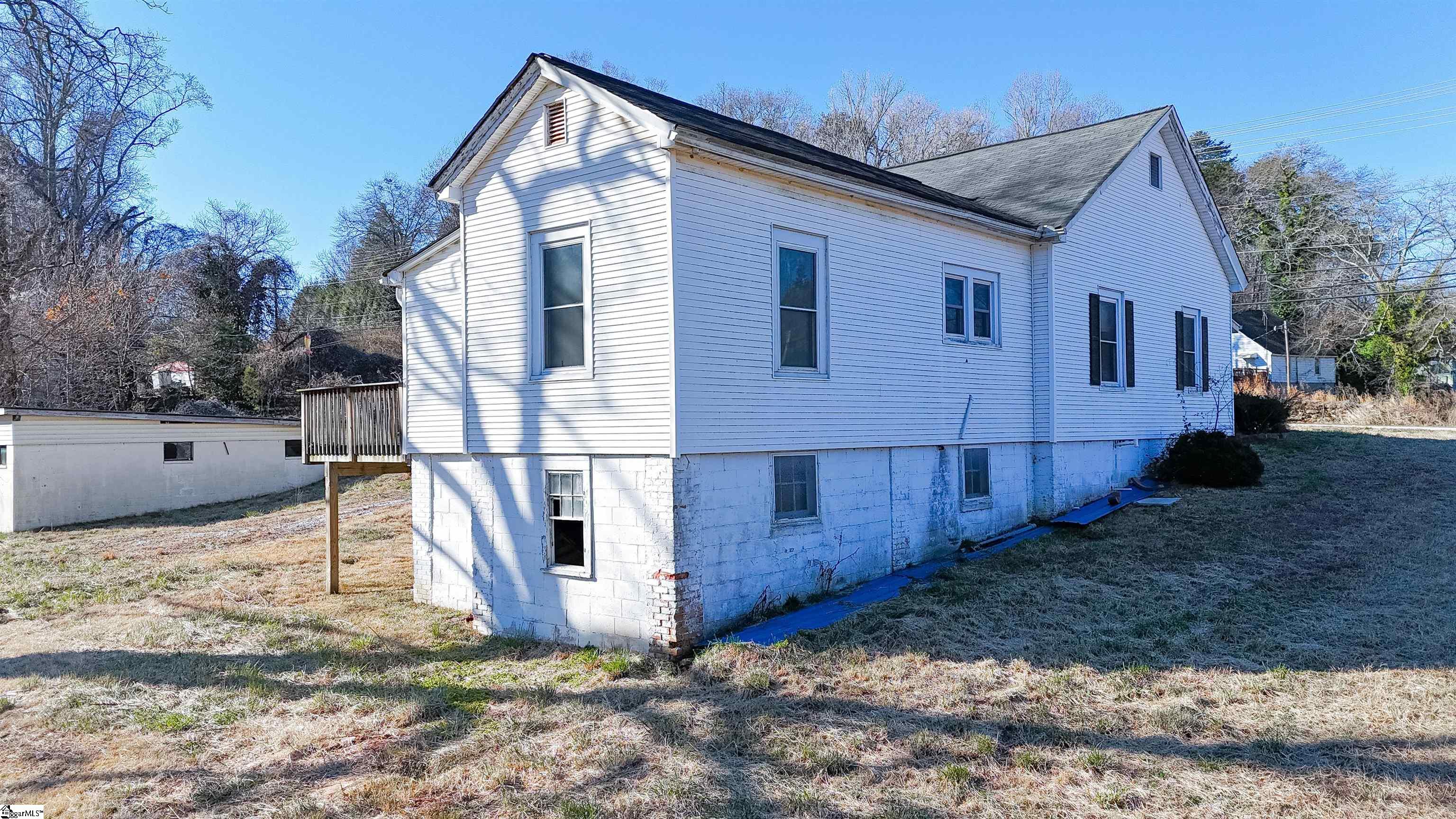 696 Arlington, Greer, South Carolina image 5