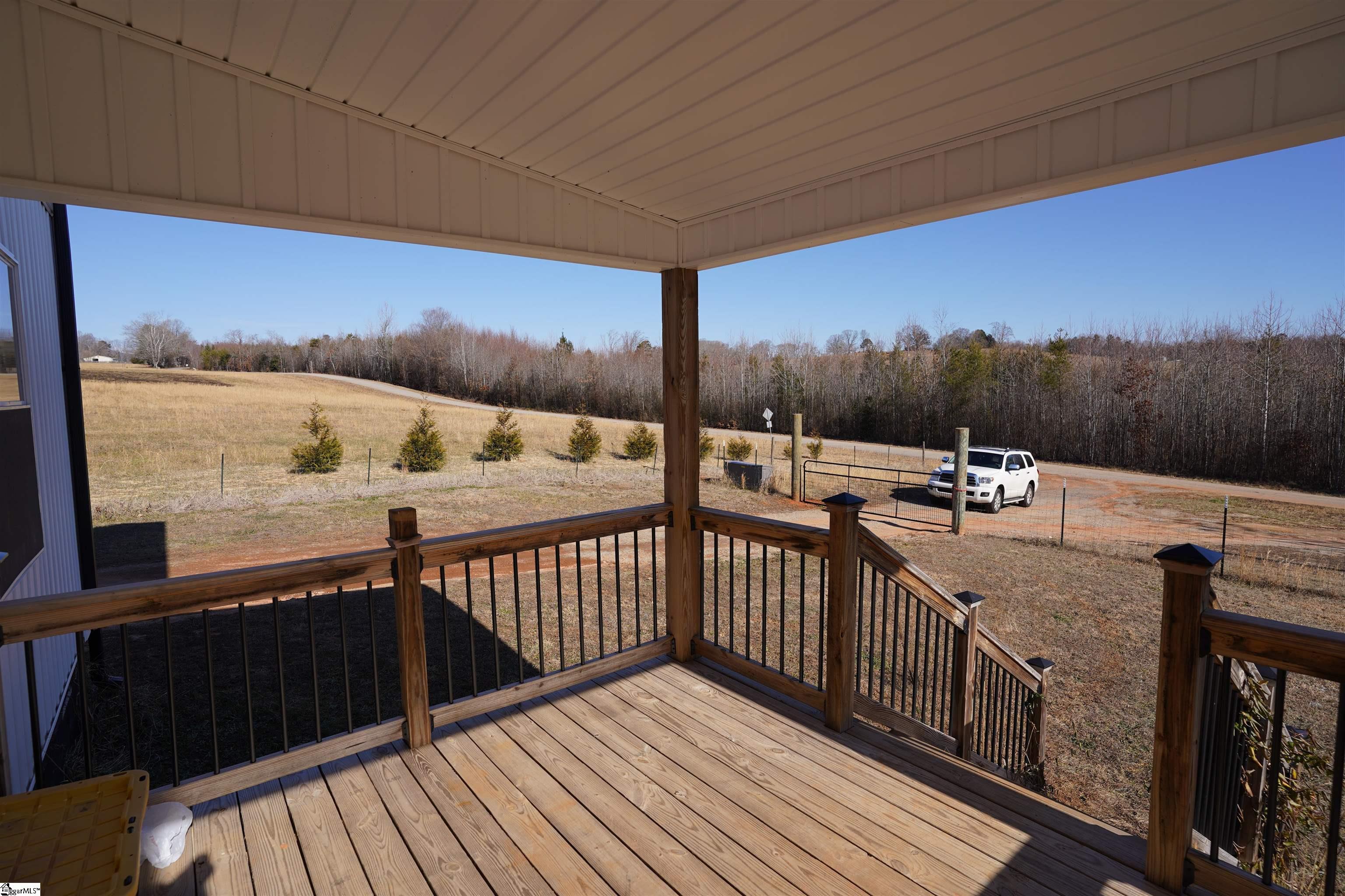 207 Lister, Landrum, South Carolina image 2