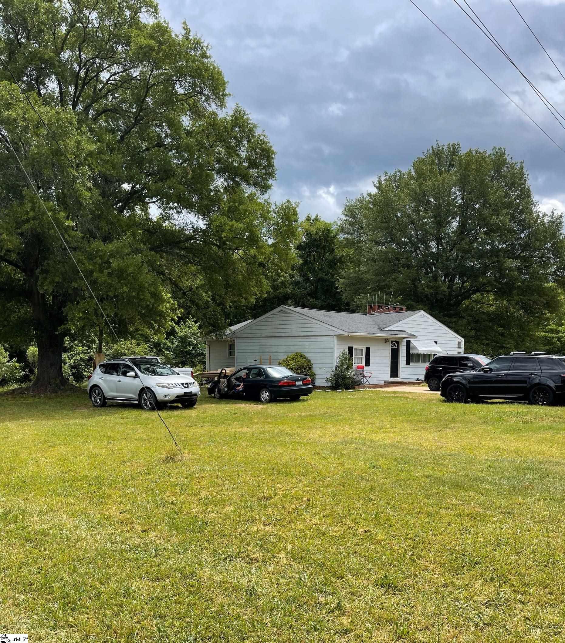 614 Tribal Road Blacksburg, SC 29702