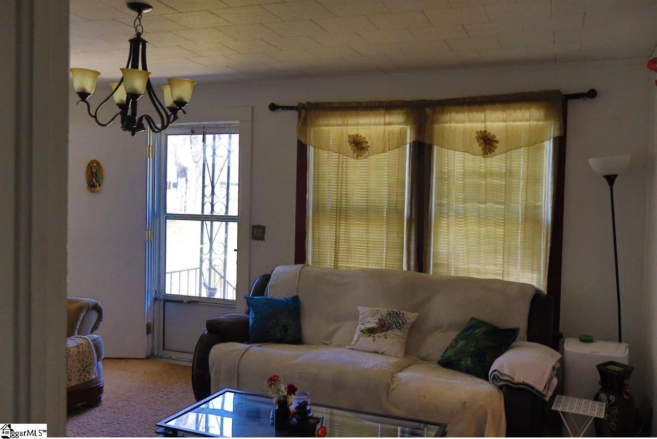 114 Mcgowan, Laurens, South Carolina image 5