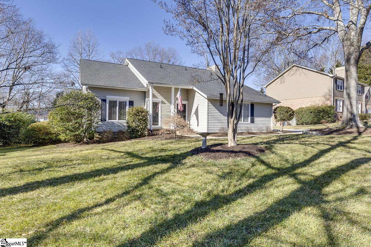 105 Berrywood Court, Greer SC 29650