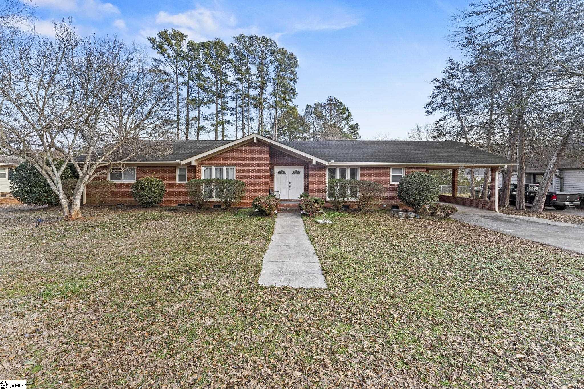 104 Carolina Drive Clemson, SC 29631-1718