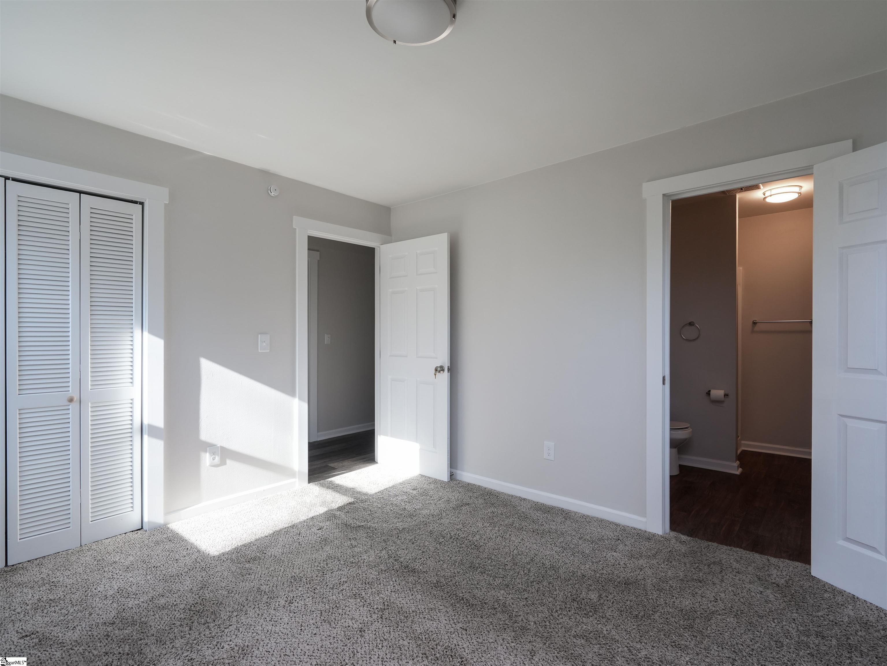 207 Barry, Greer, South Carolina image 11