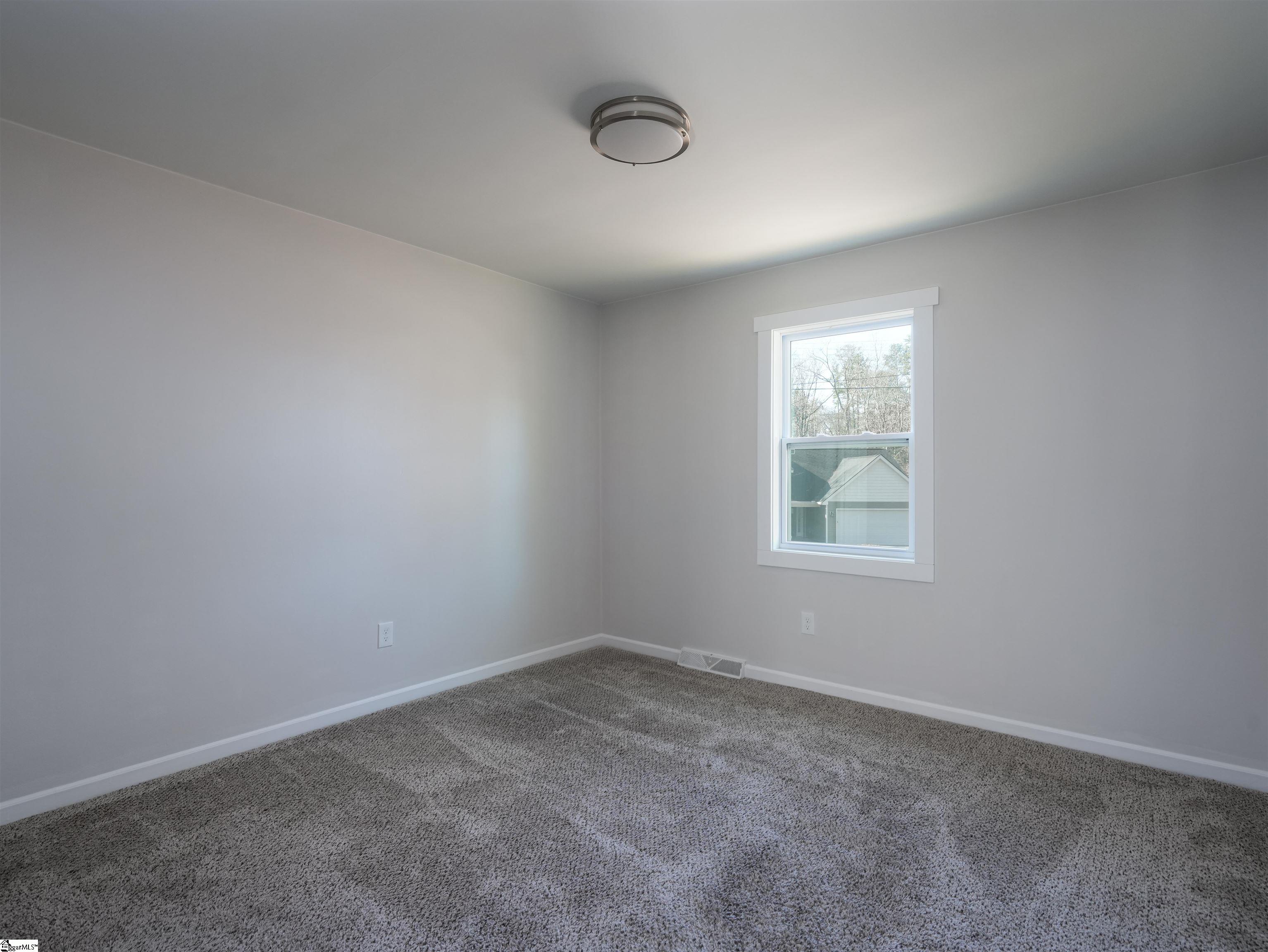 207 Barry, Greer, South Carolina image 15