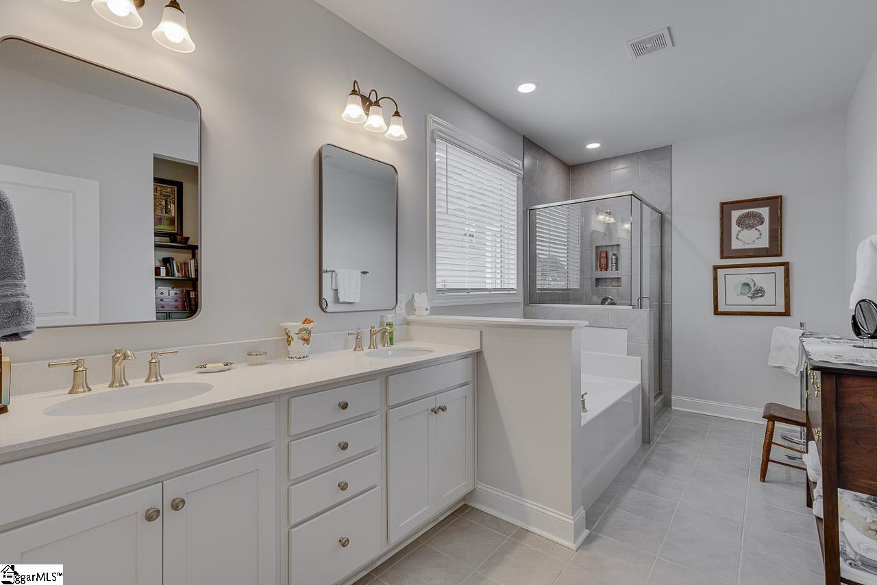 211 Encampment, Simpsonville, South Carolina image 24