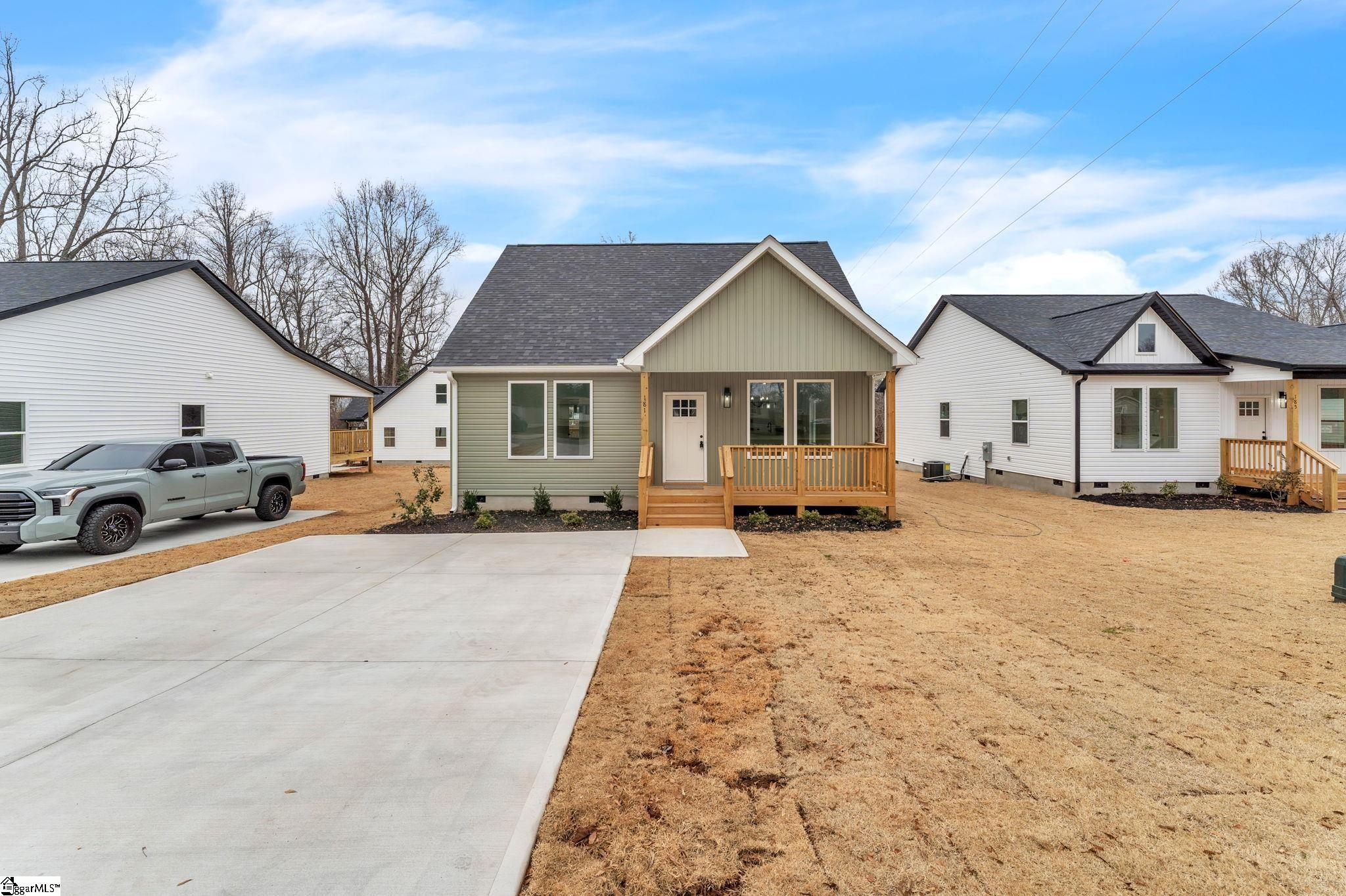 181 Dodd Street Wellford, SC 29385