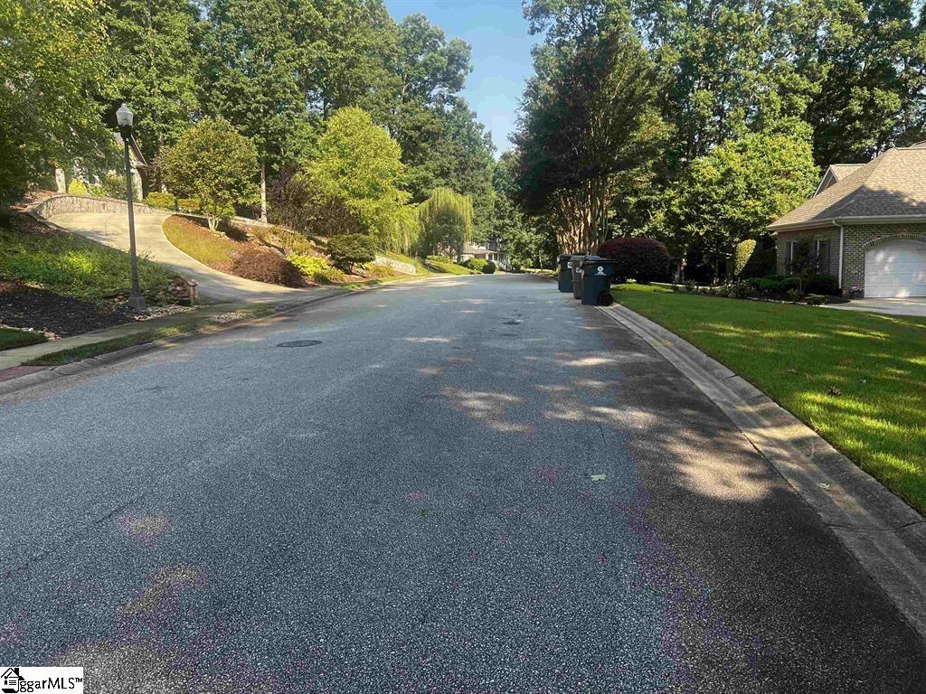 105 Legends, Simpsonville, South Carolina image 2