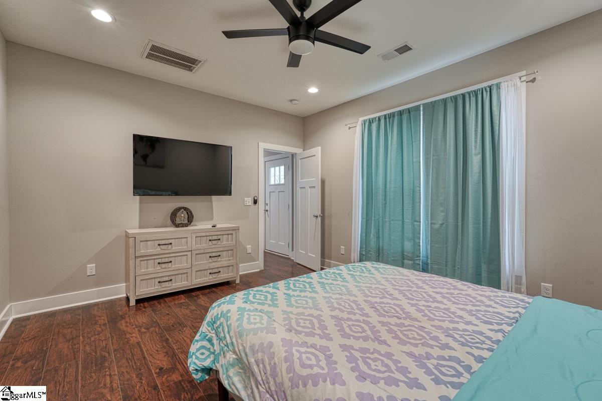 19 E Castle, Greenville, South Carolina image 16