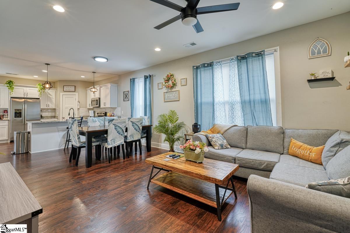 19 E Castle, Greenville, South Carolina image 4