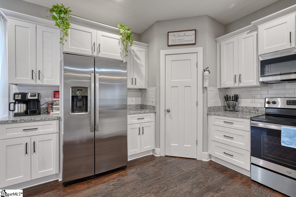 19 E Castle, Greenville, South Carolina image 7