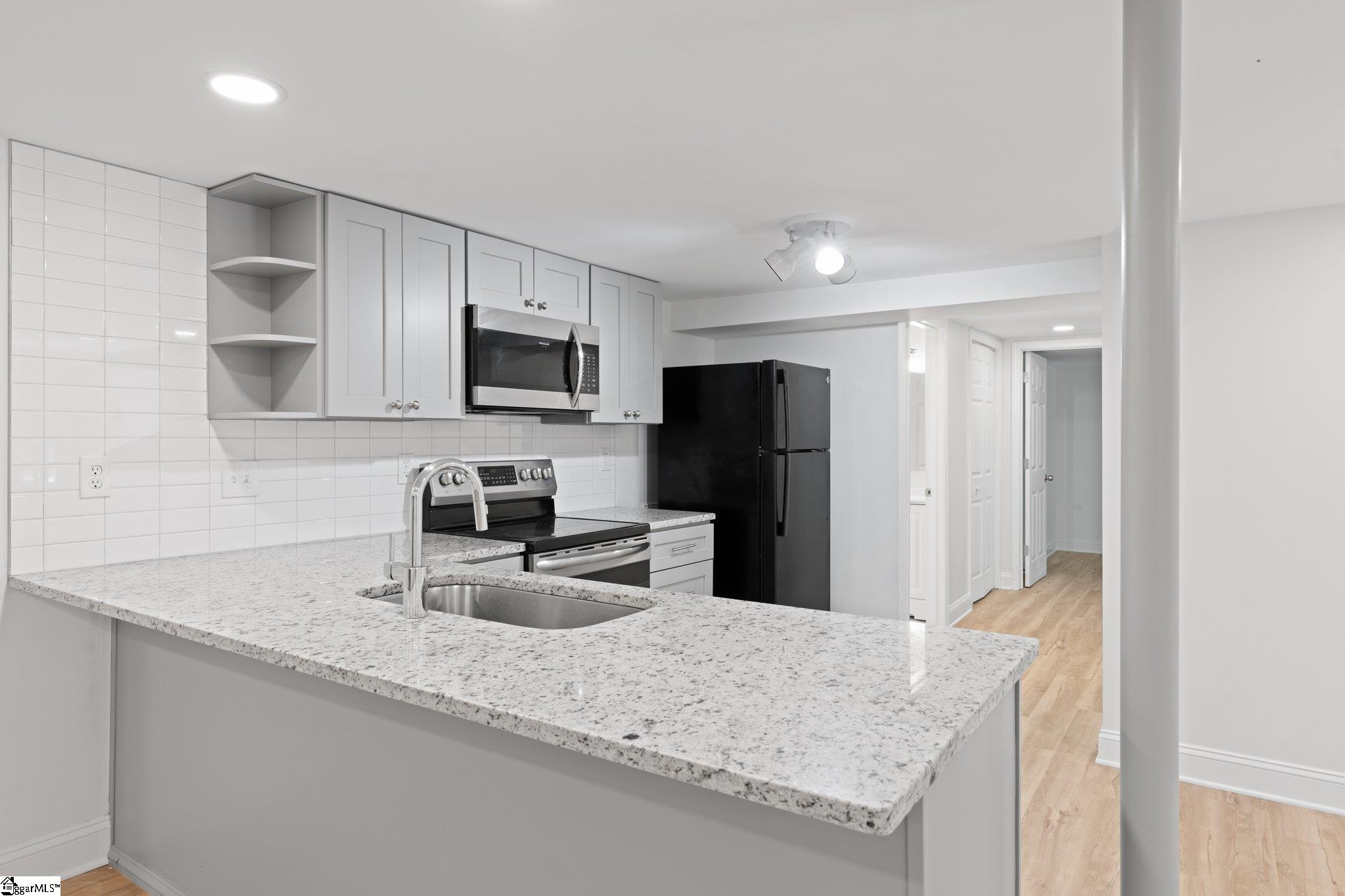 206 Azalea, Greenville, South Carolina image 19