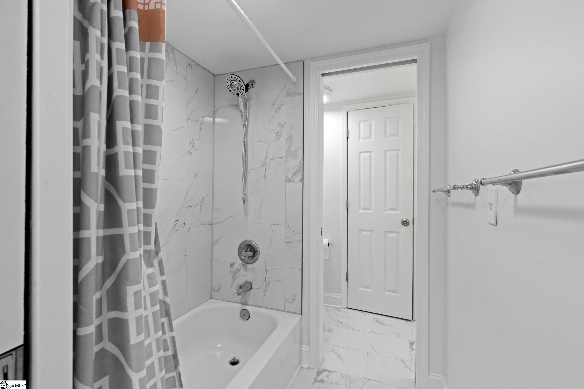 206 Azalea, Greenville, South Carolina image 26