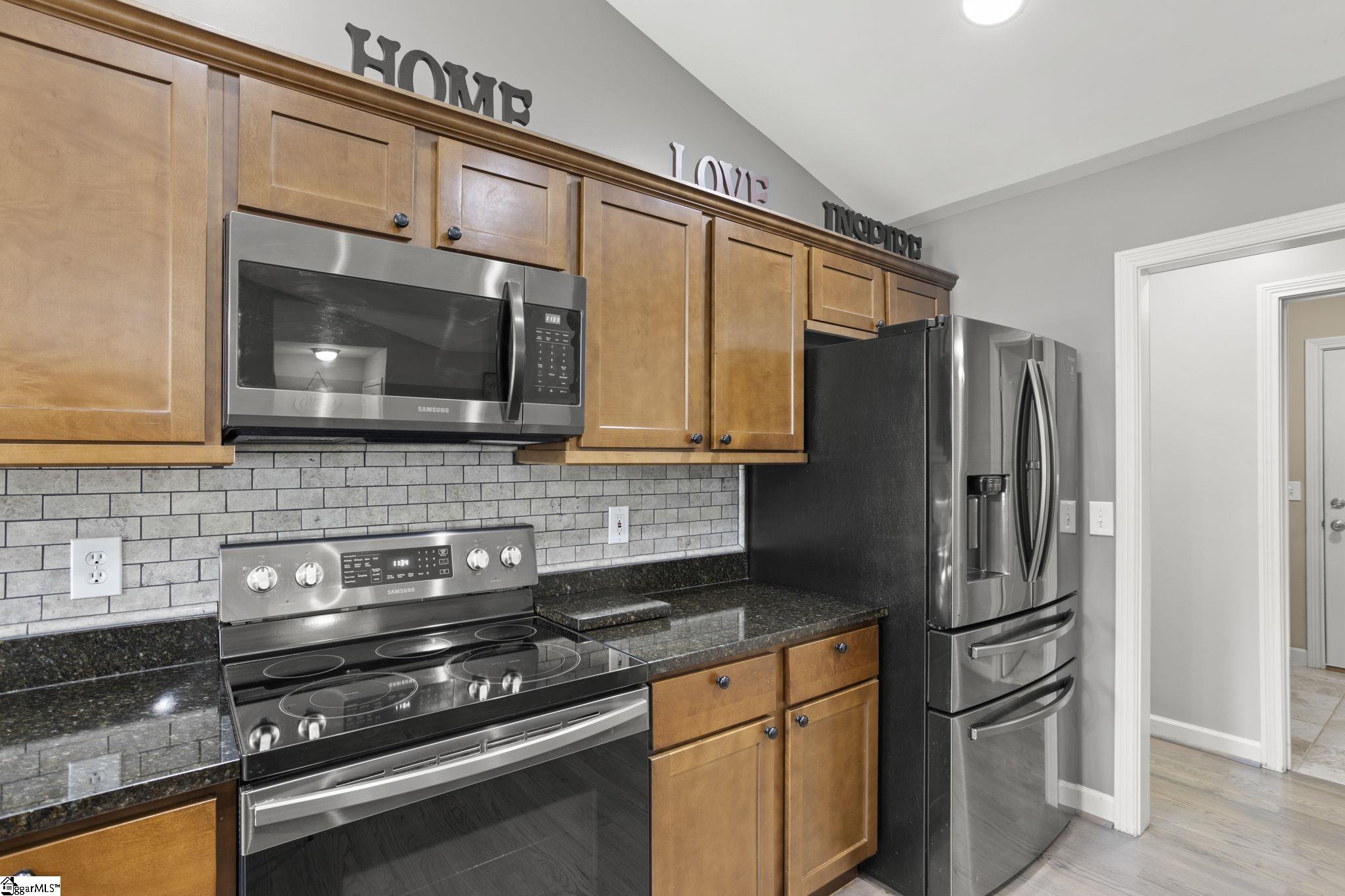 118 Wofford Road Taylors, SC 29687