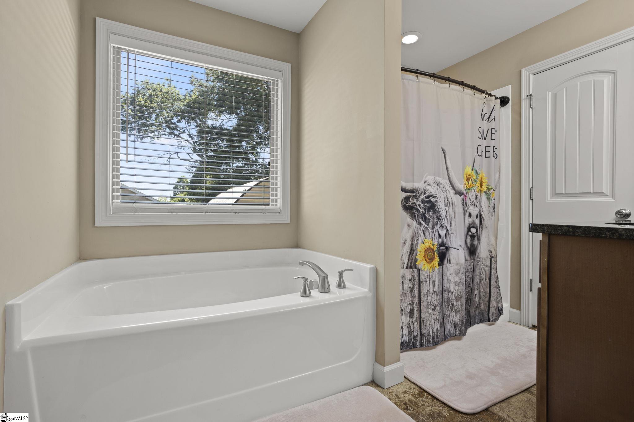 118 Wofford Road Taylors, SC 29687