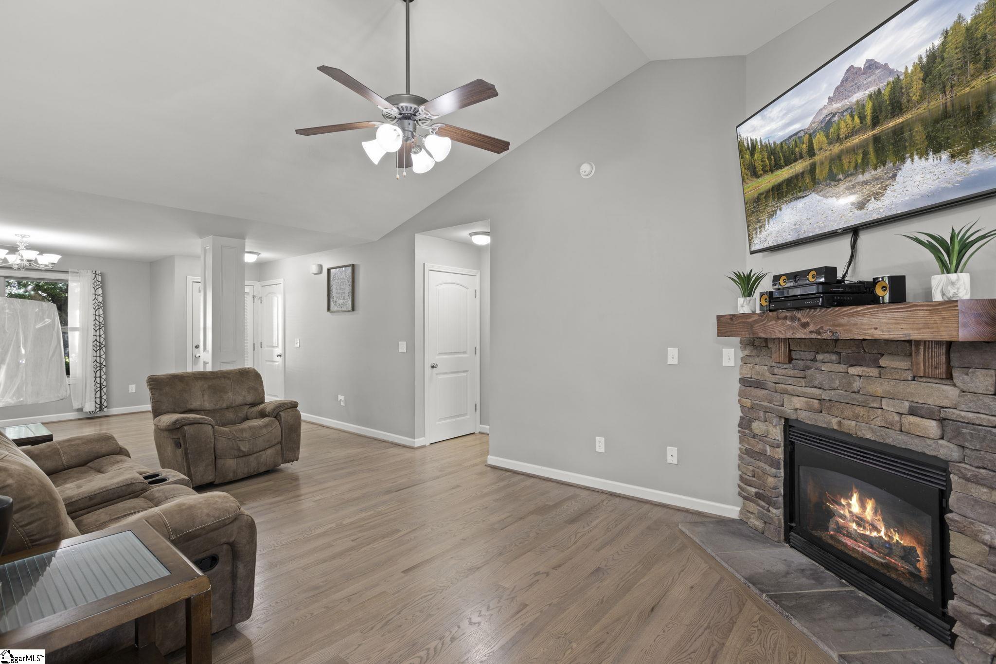 118 Wofford Road Taylors, SC 29687