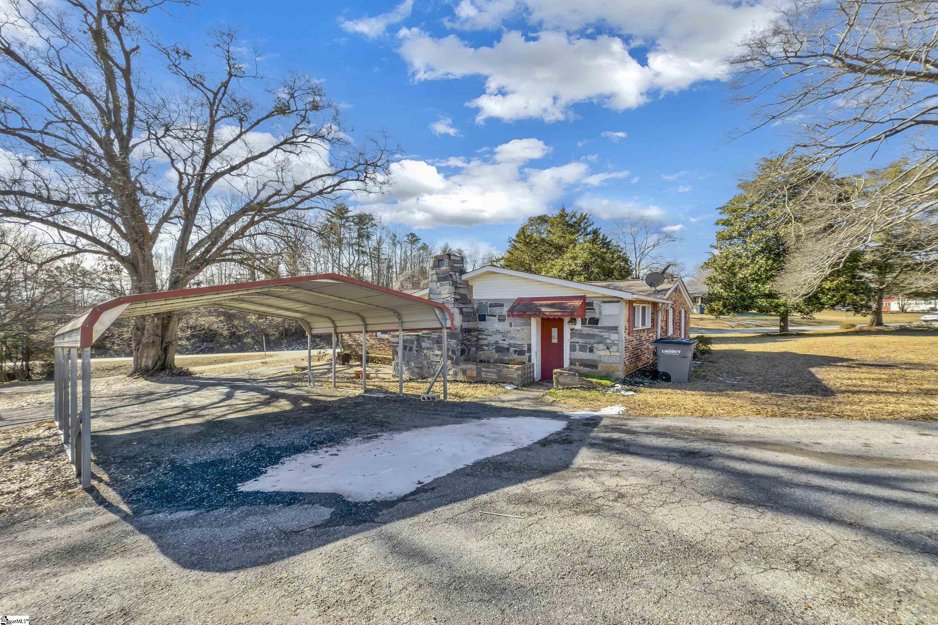4 Fowler, Liberty, South Carolina image 28