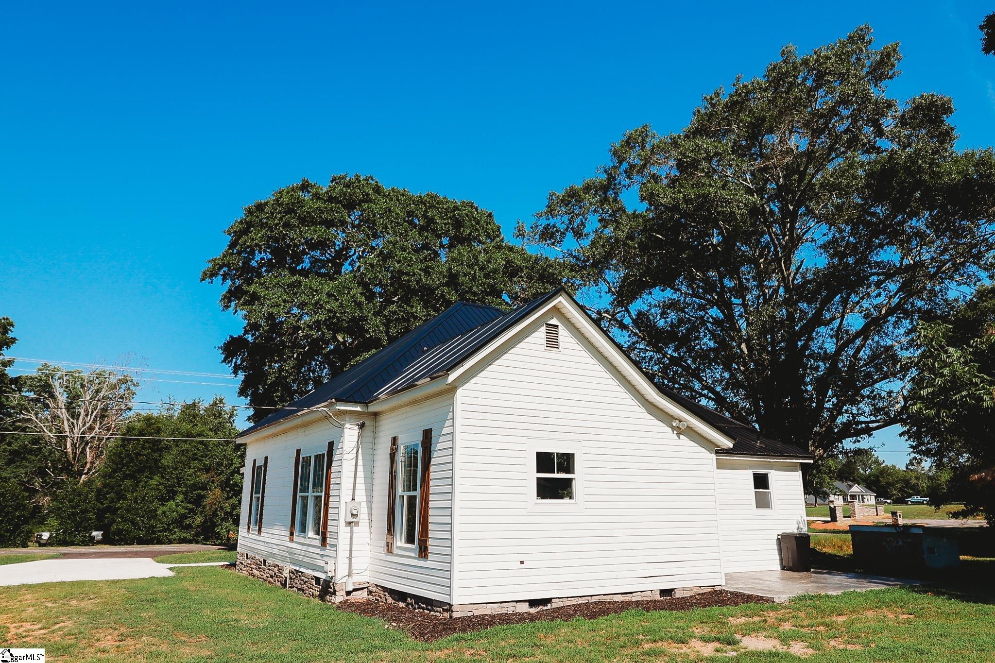 502 Herman Brooks, Belton, South Carolina image 5