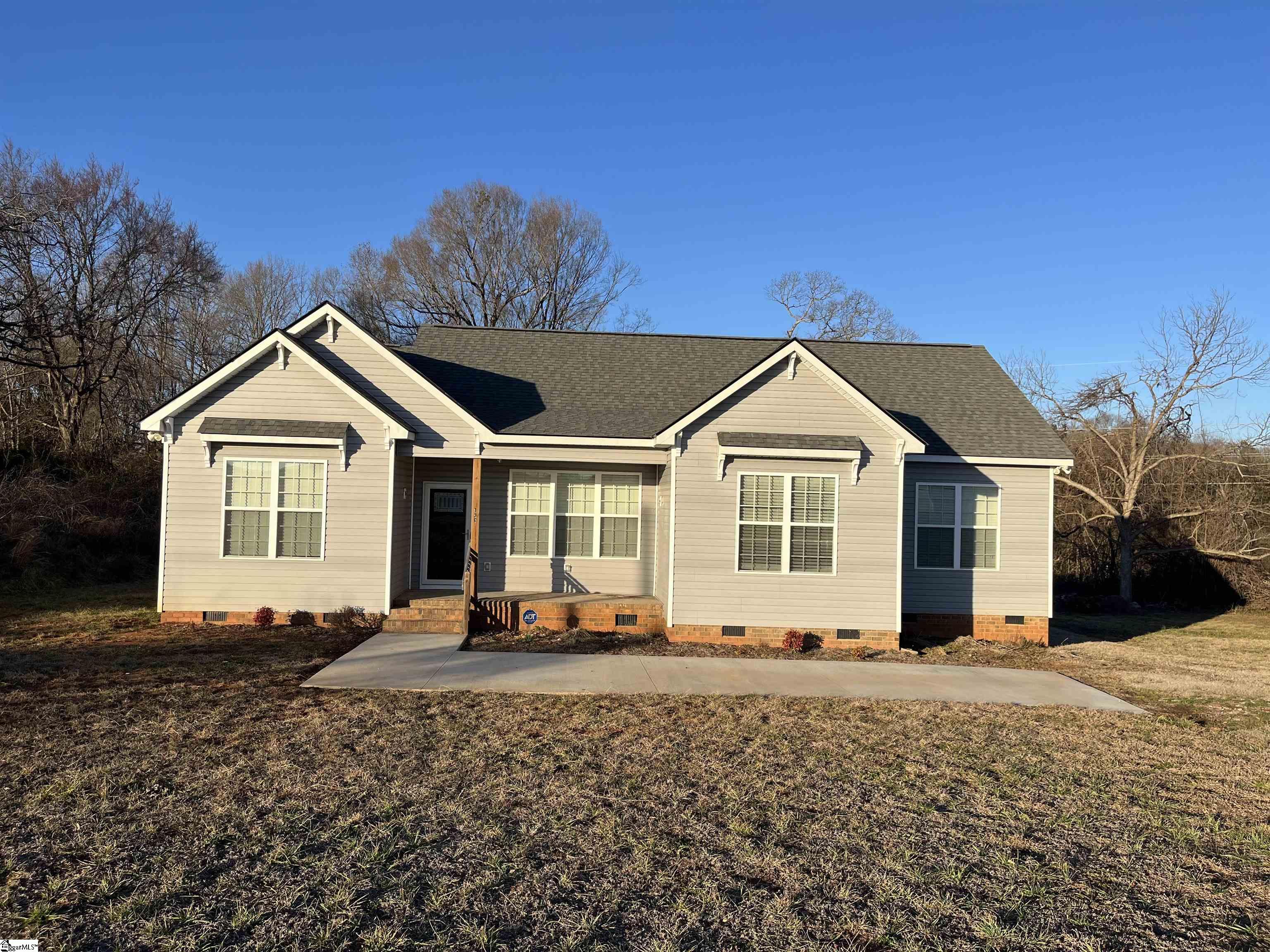 136 Lovers Lane Union, SC 29379