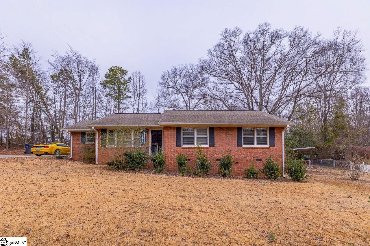 206 Overbrook, Laurens, South Carolina image 2