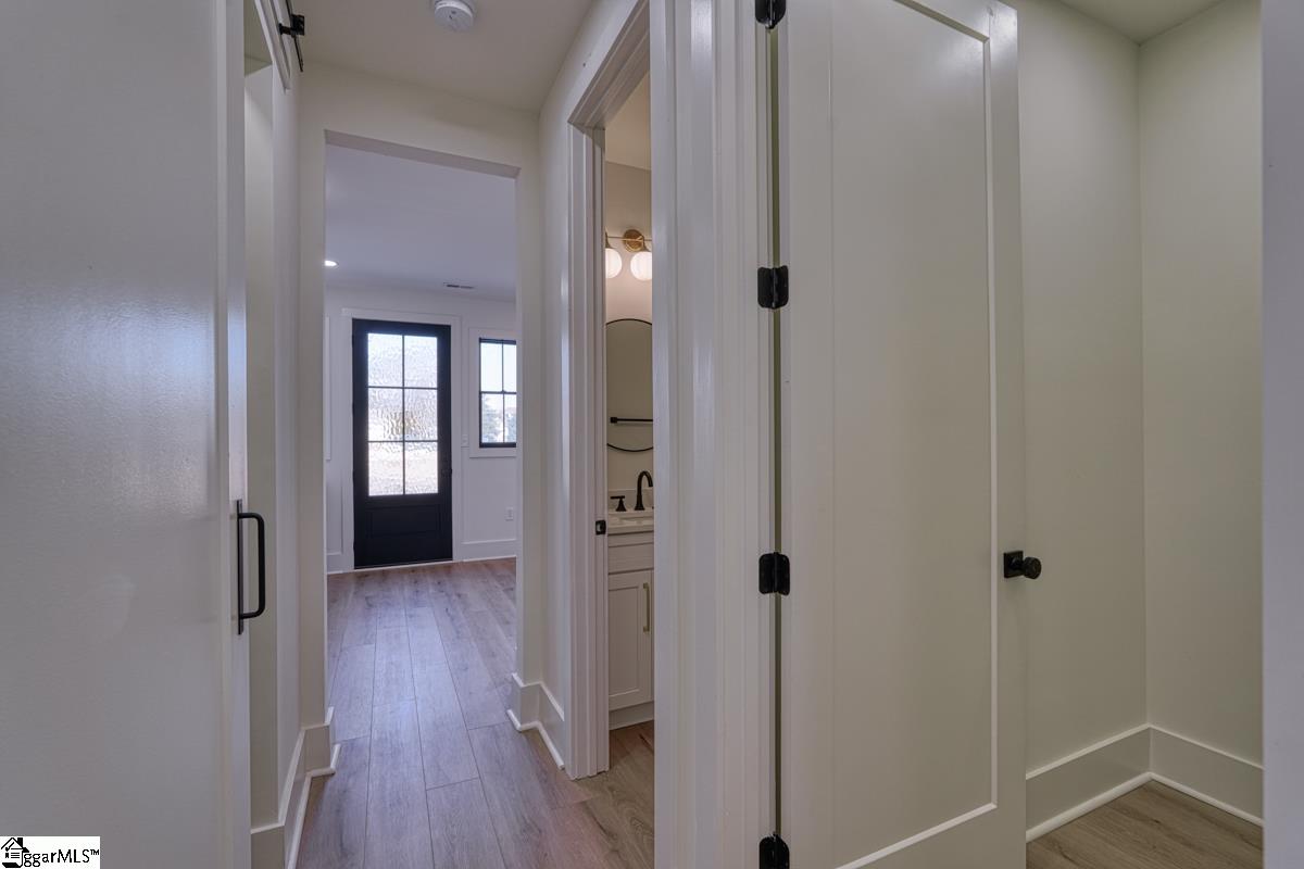 938 Benchmark Drive Wellford, SC 29385