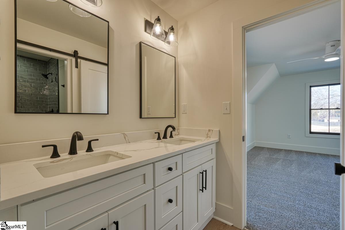 938 Benchmark Drive Wellford, SC 29385