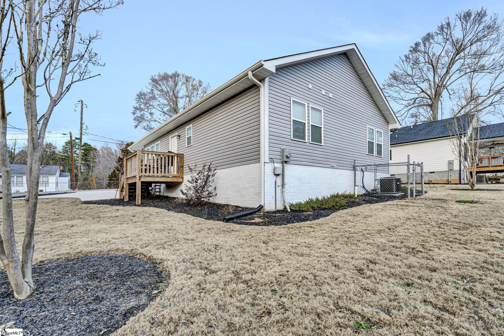 200 Moody, Piedmont, South Carolina image 25