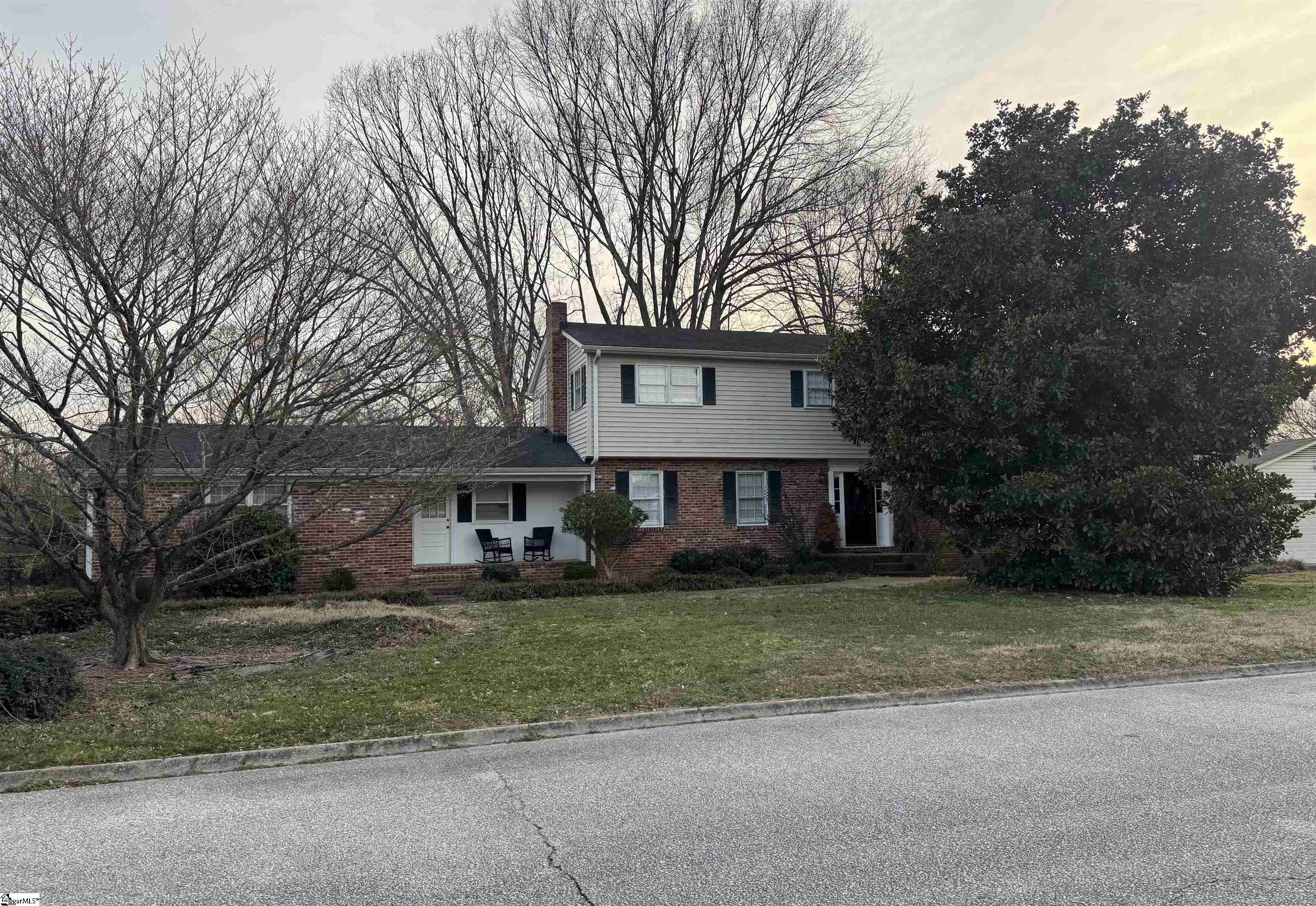 10 Gary Avenue, Taylors SC 29687