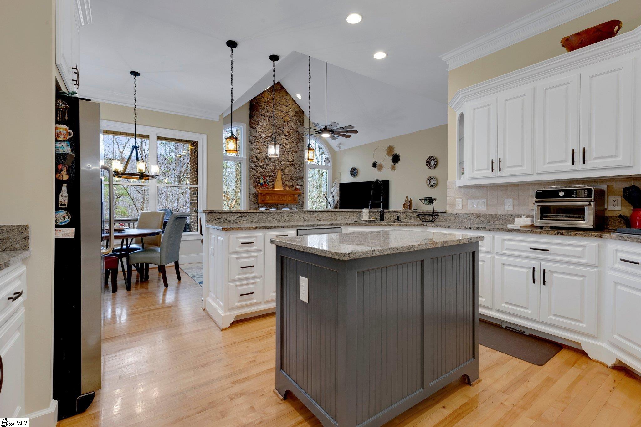 101 Lake Hills, Travelers Rest, South Carolina image 23