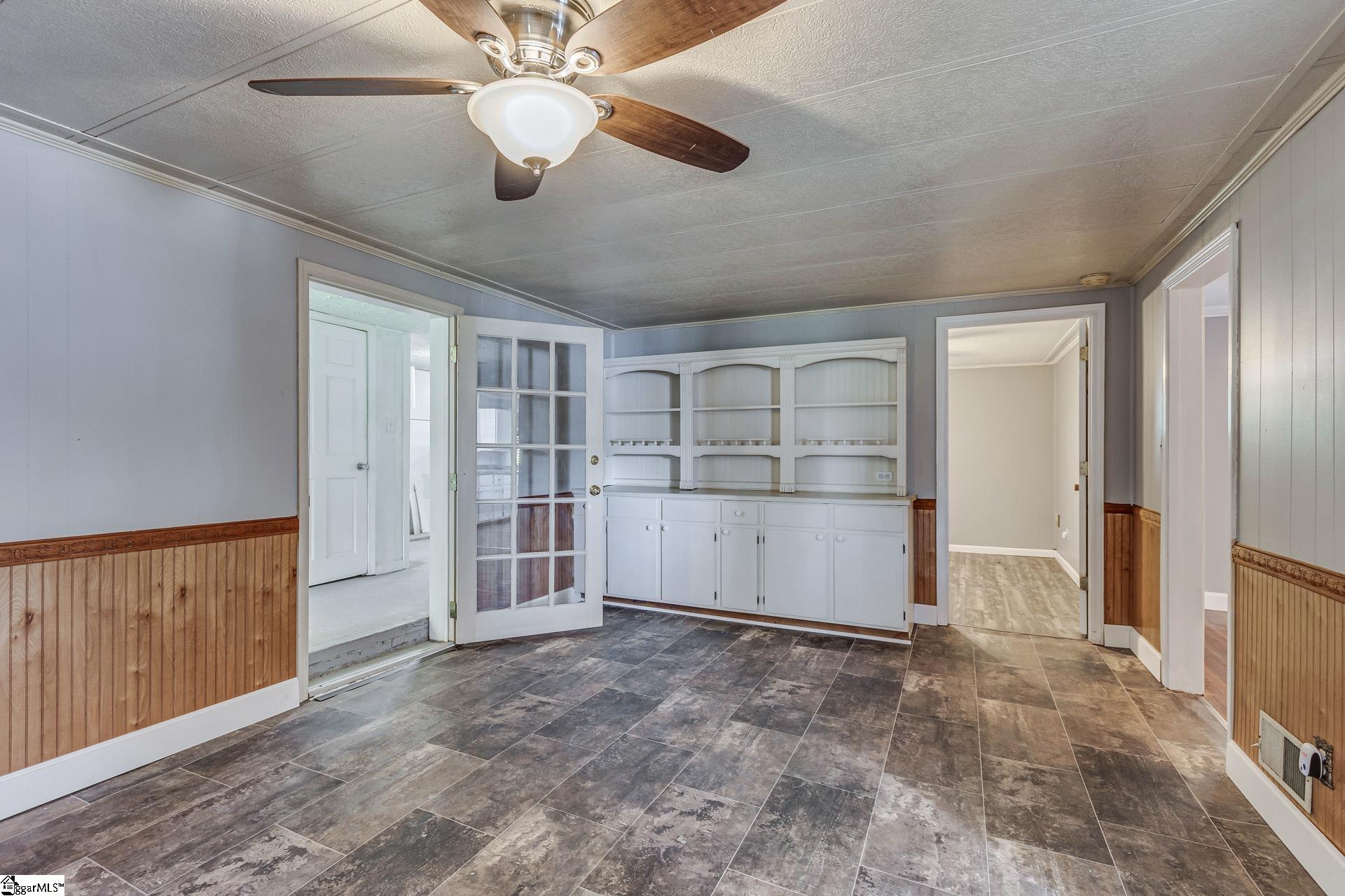 1010 Flymm Smith, Waterloo, South Carolina image 12