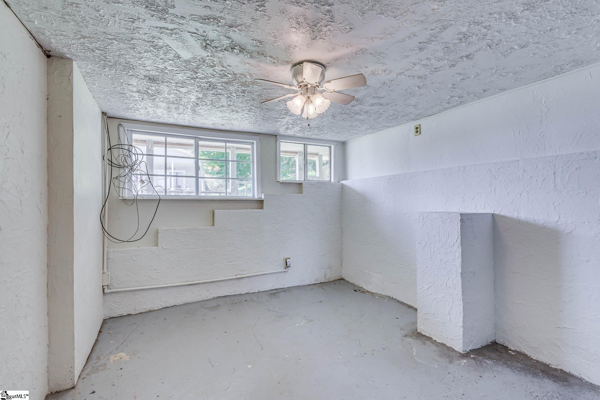 1010 Flymm Smith, Waterloo, South Carolina image 35