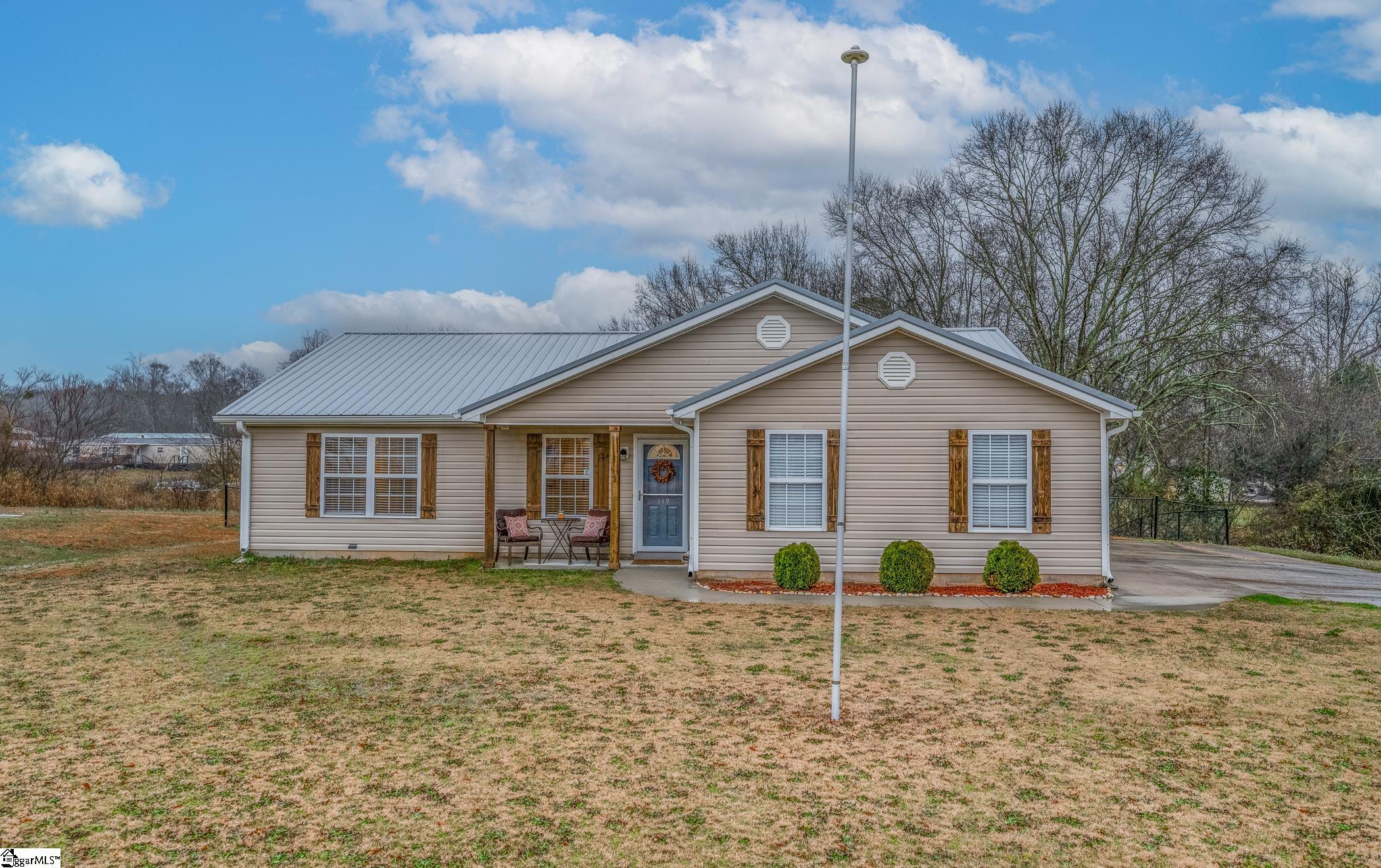 119 Chicoma Drive Townville, SC 29689