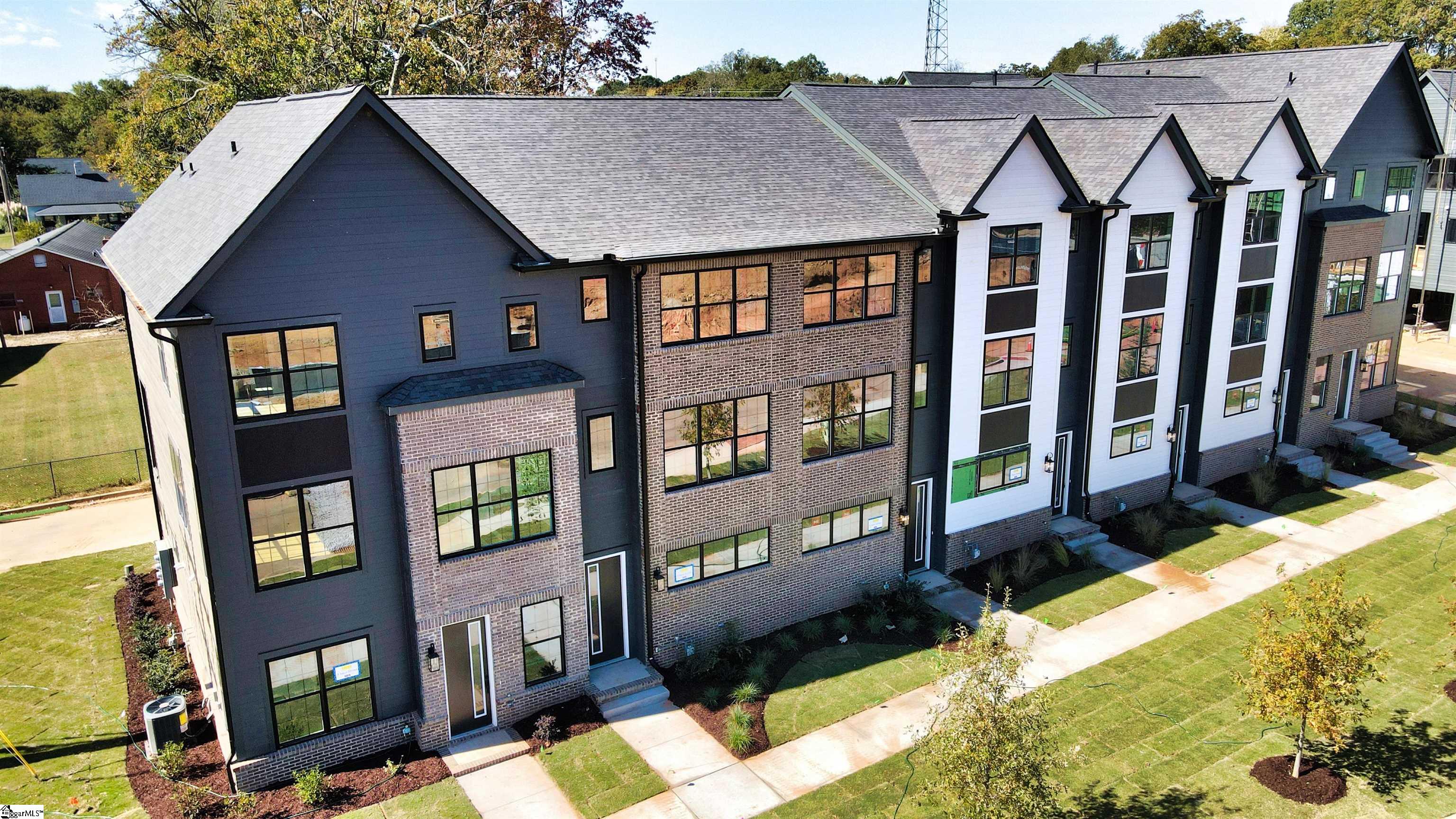 1305 Pendleton Street Unit 11, Greenville SC 29611