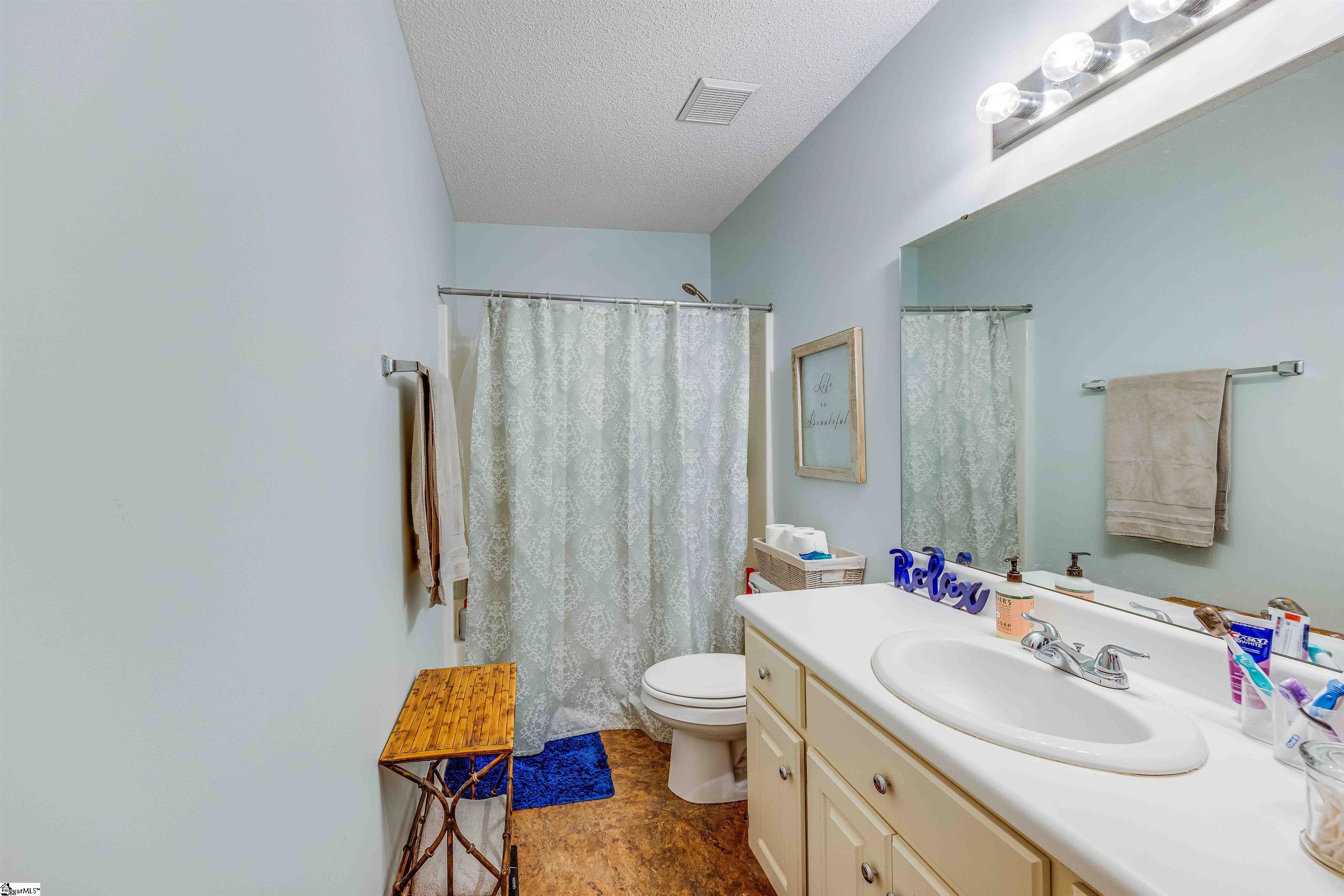 140 Brown, Easley, South Carolina image 17