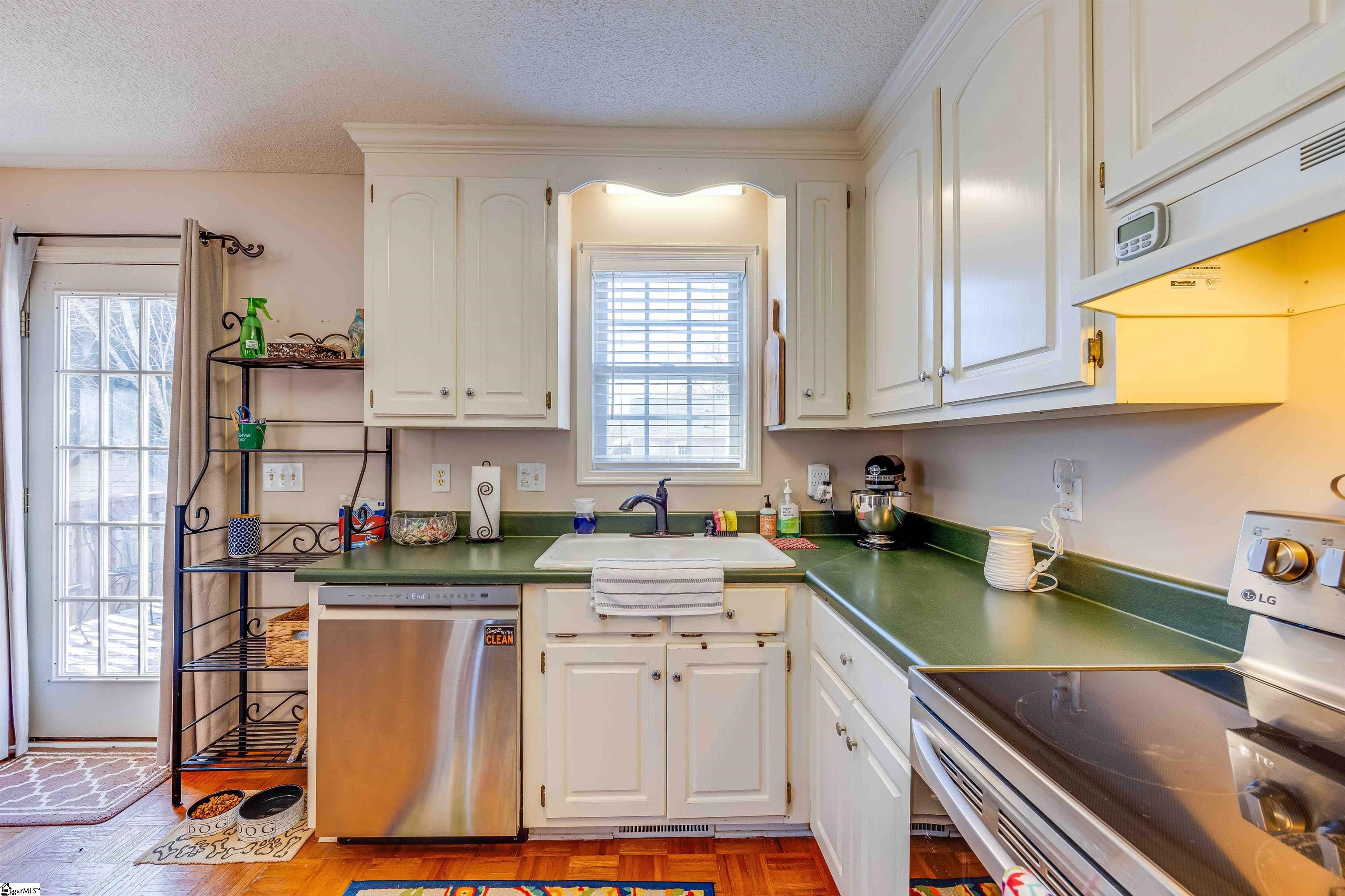 140 Brown, Easley, South Carolina image 7