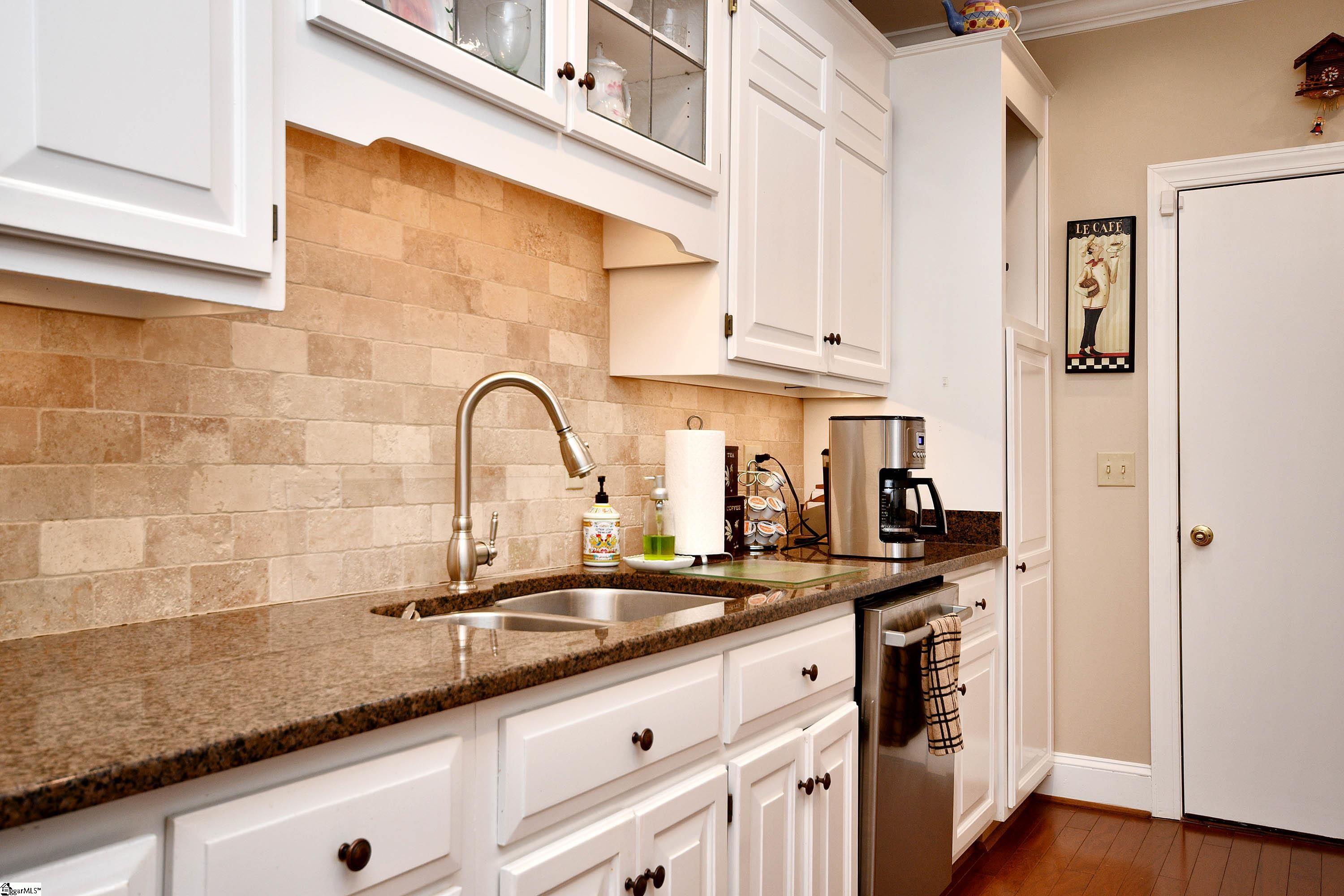 210 Castellan, Greer, South Carolina image 32