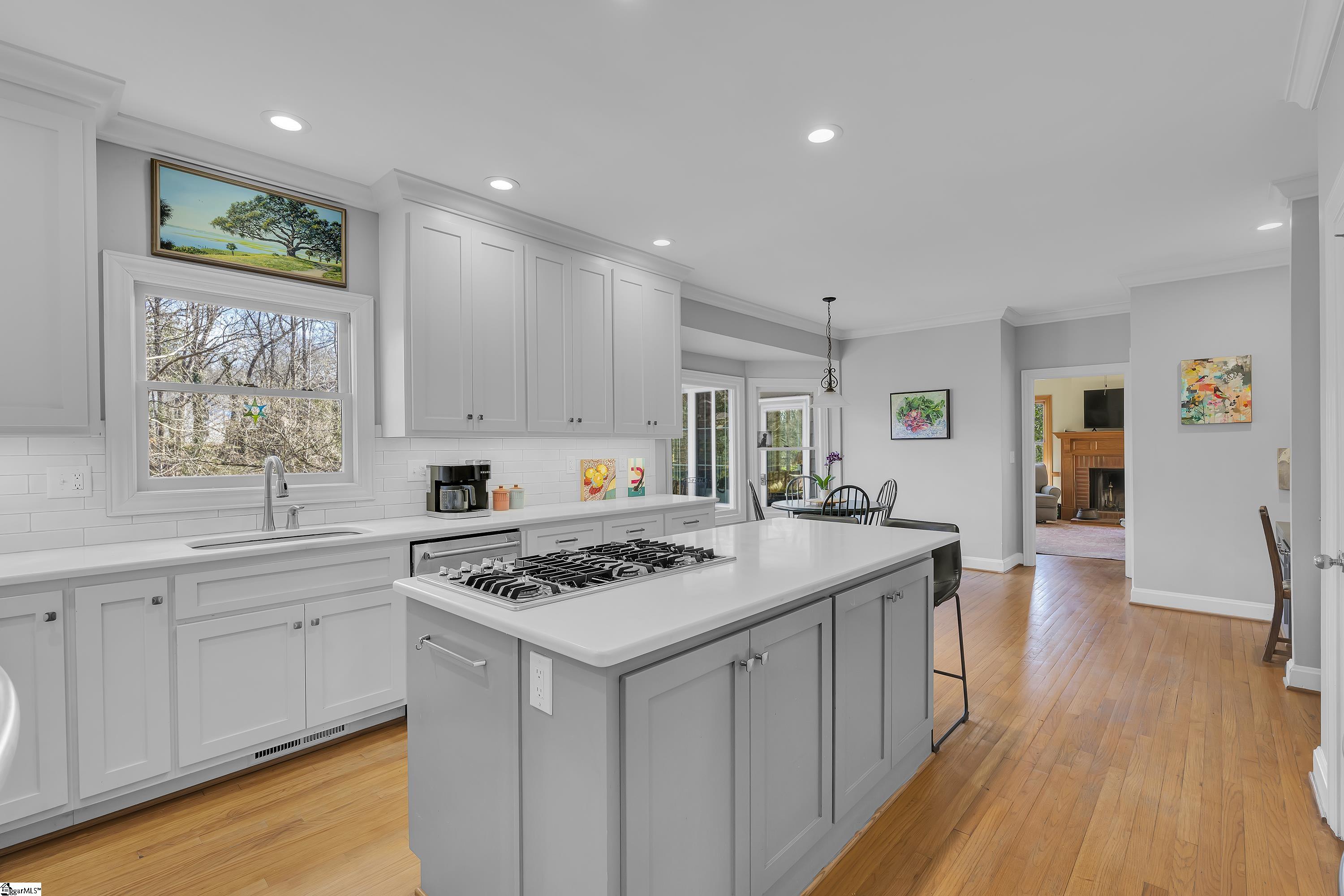 27 Club Forest, Greenville, South Carolina image 11