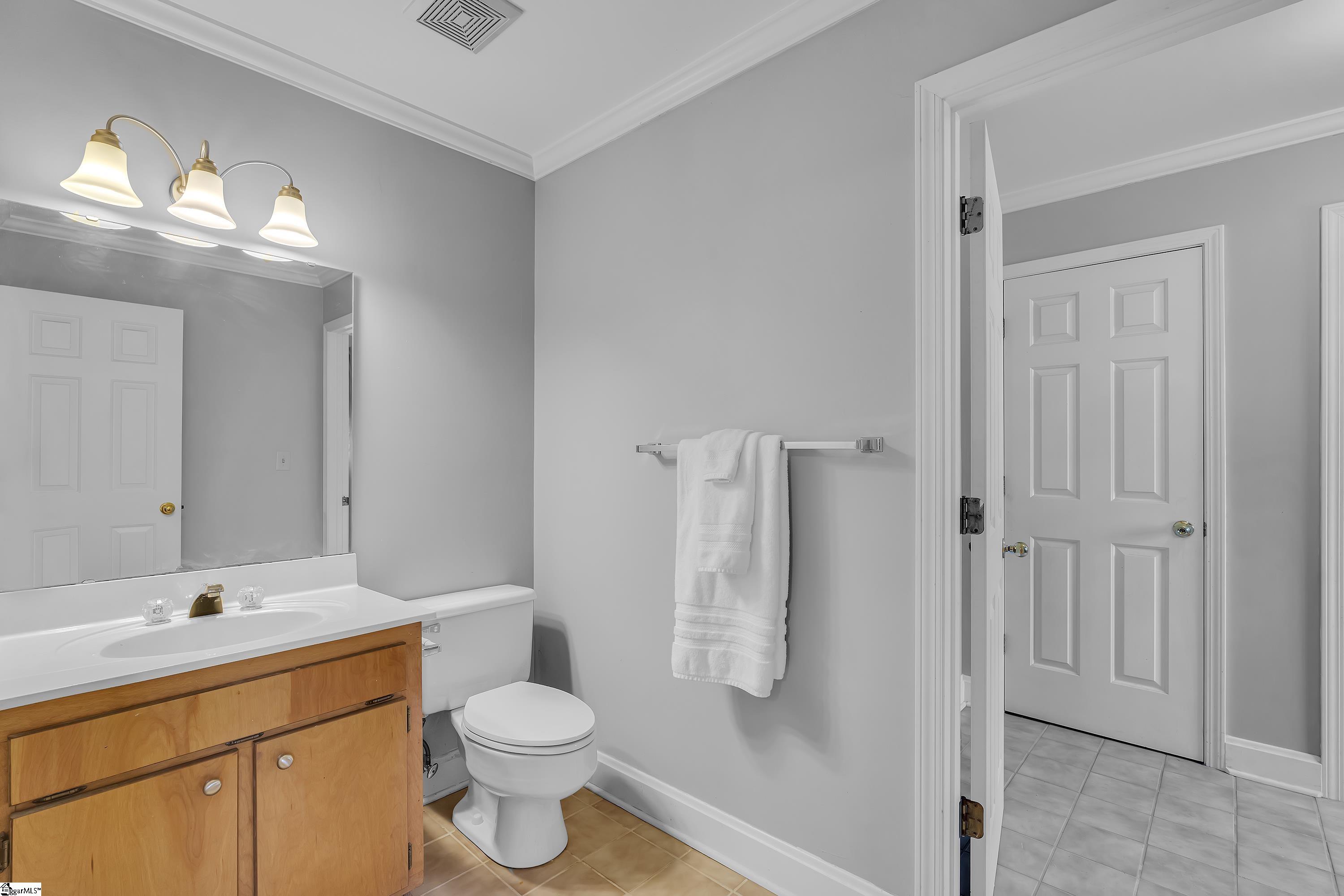 27 Club Forest, Greenville, South Carolina image 20