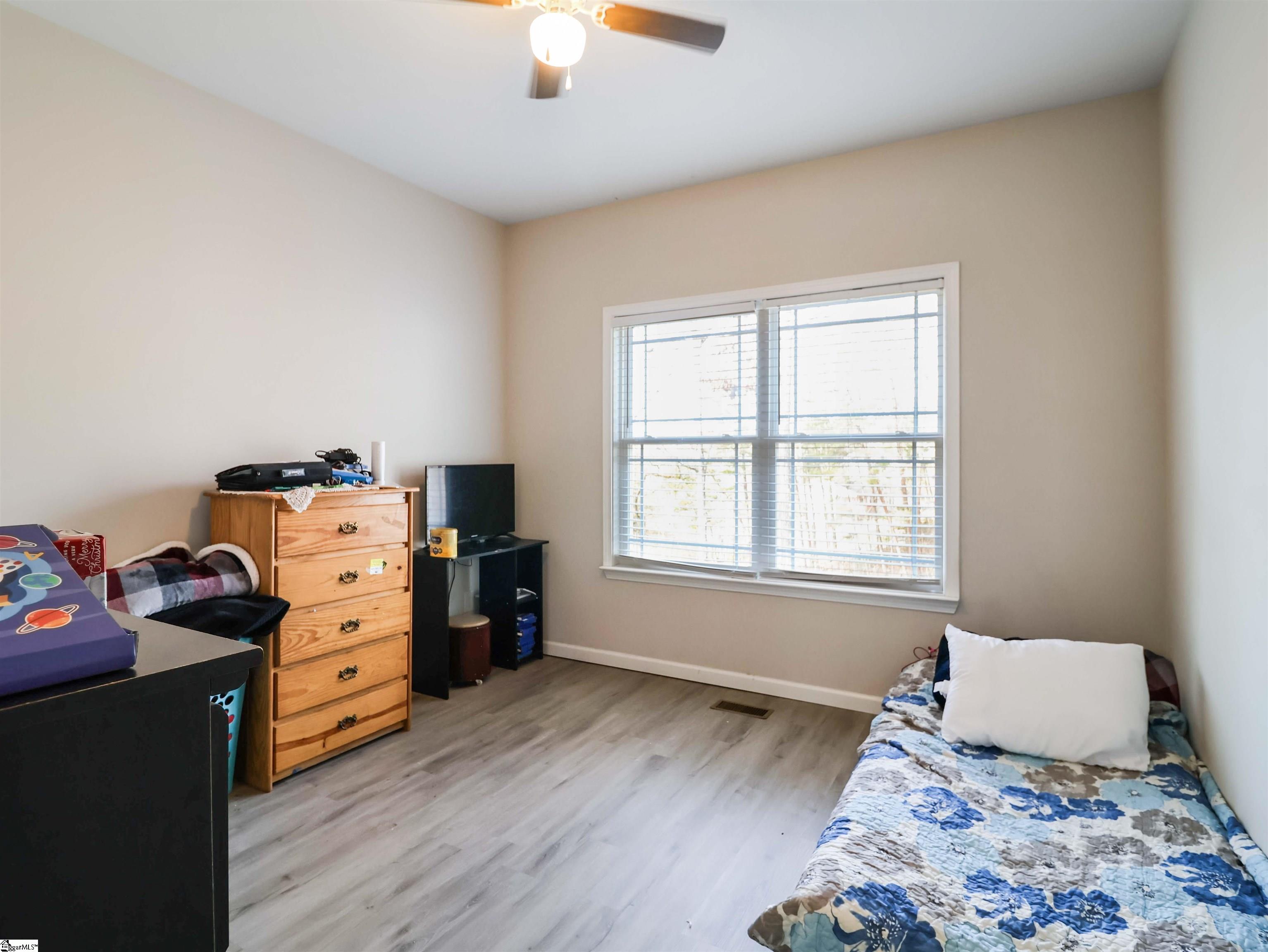 111 Academy, Pickens, South Carolina image 9